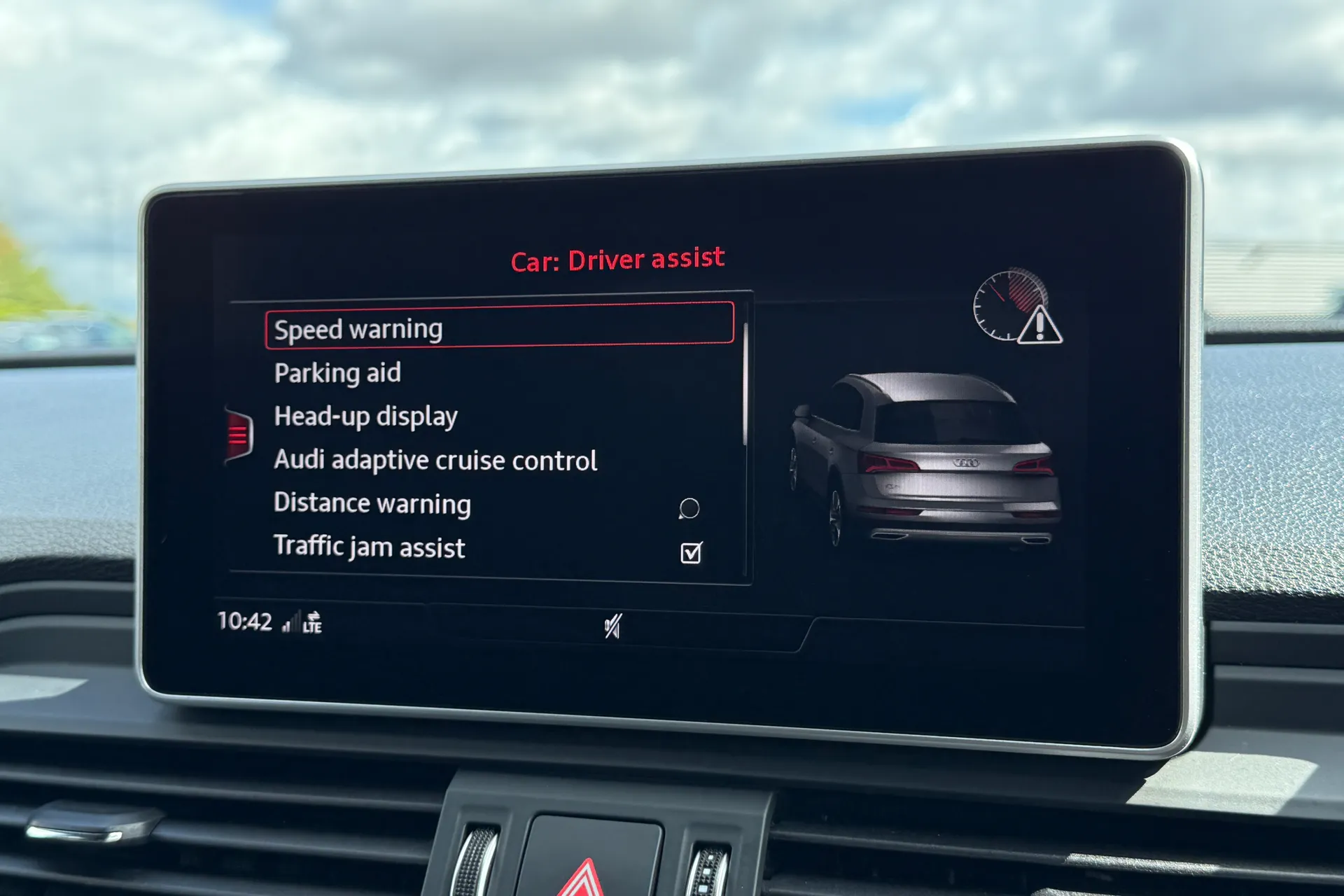 Audi Q5 thumbnail image number 14