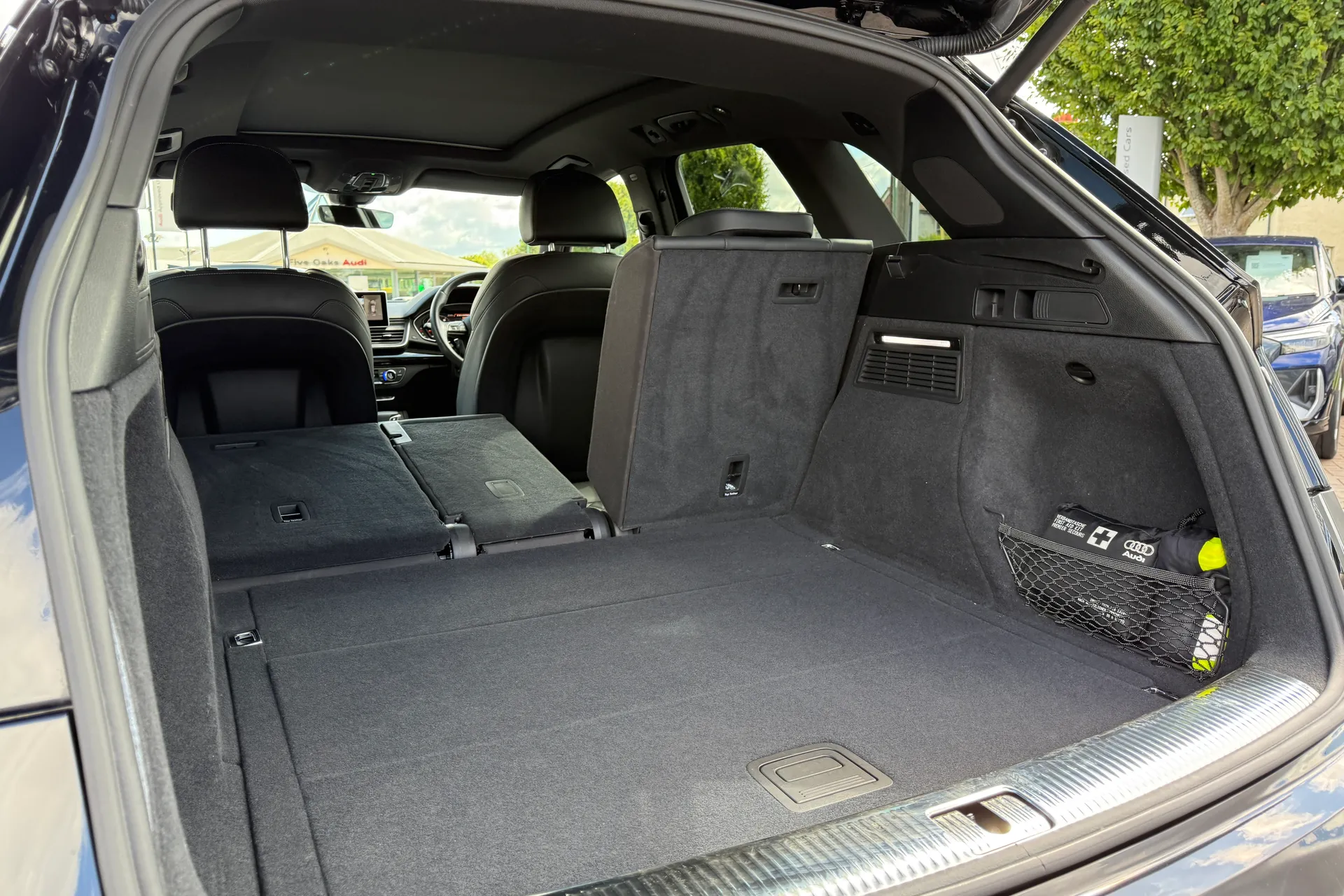 Audi Q5 thumbnail image number 46