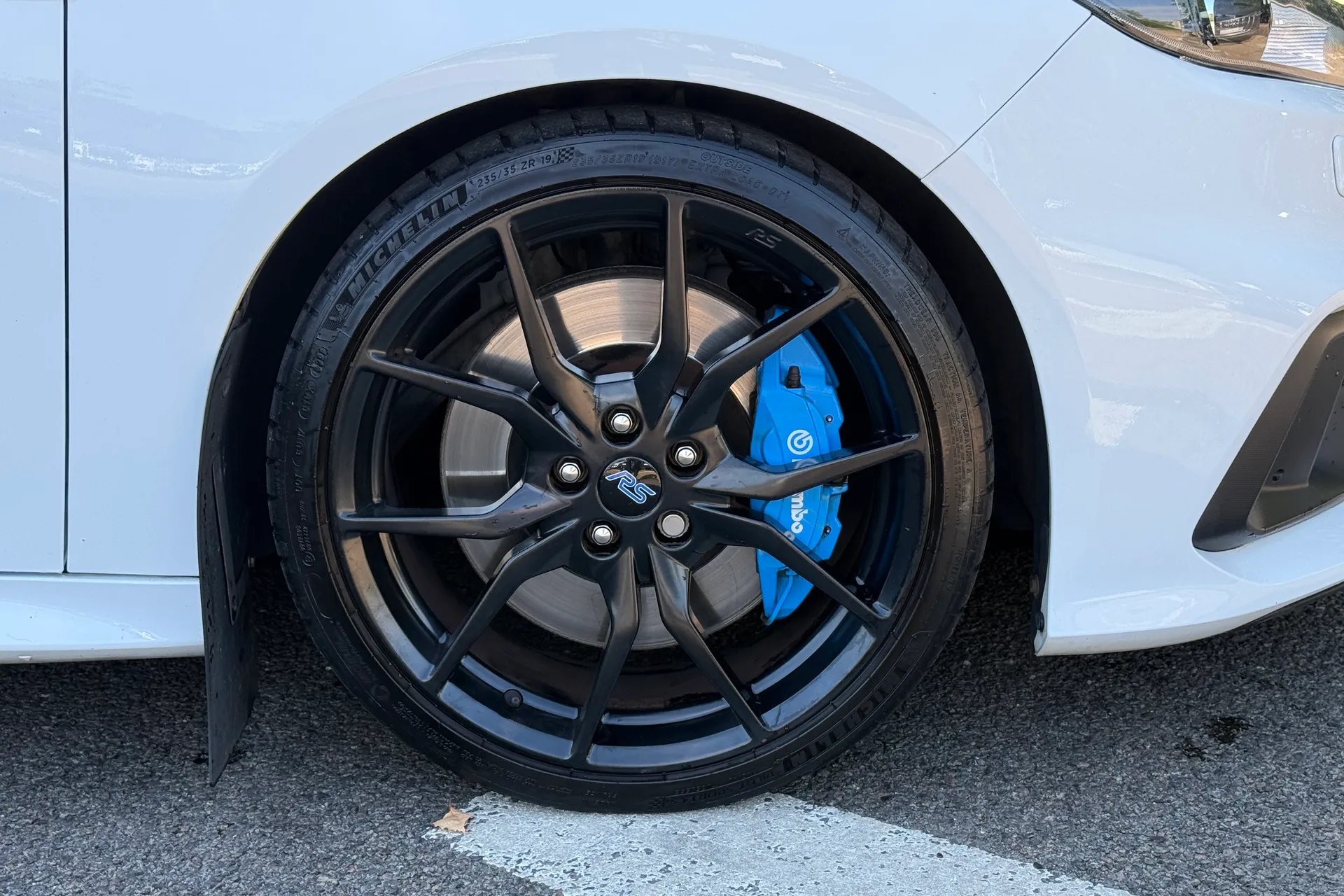 FORD FOCUS RS thumbnail image number 29