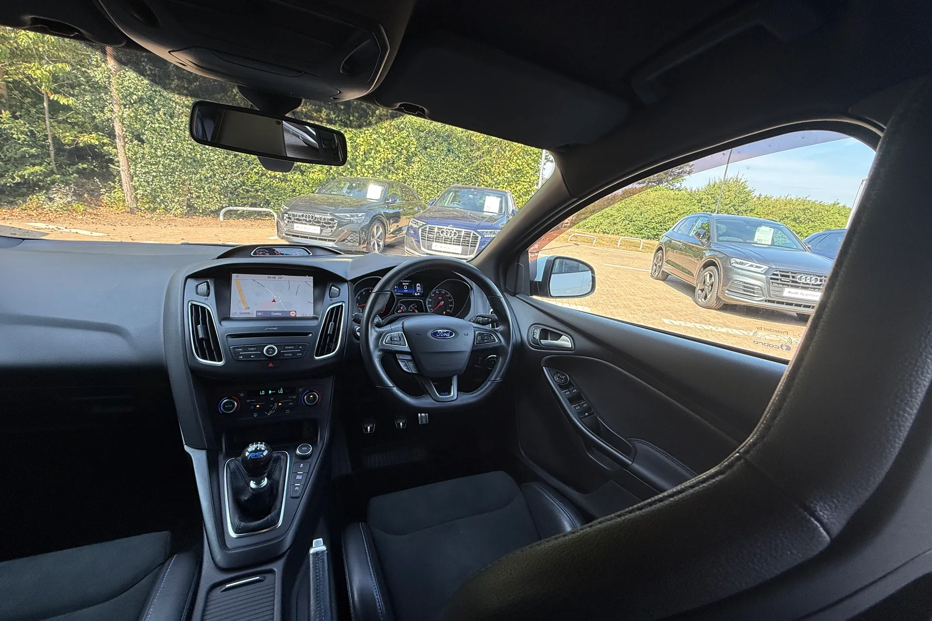 FORD FOCUS RS thumbnail image number 35
