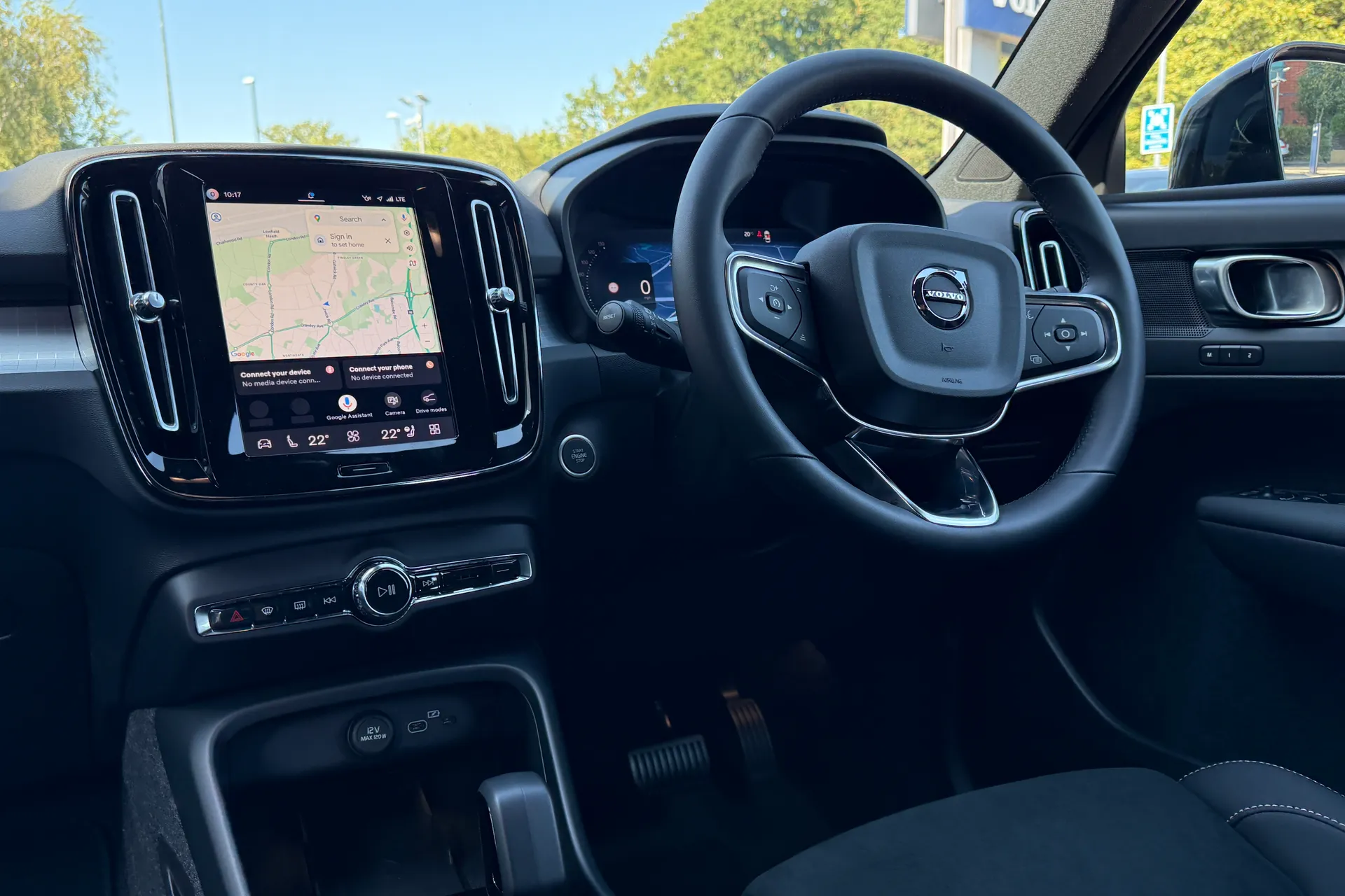 Volvo XC40 thumbnail image number 34