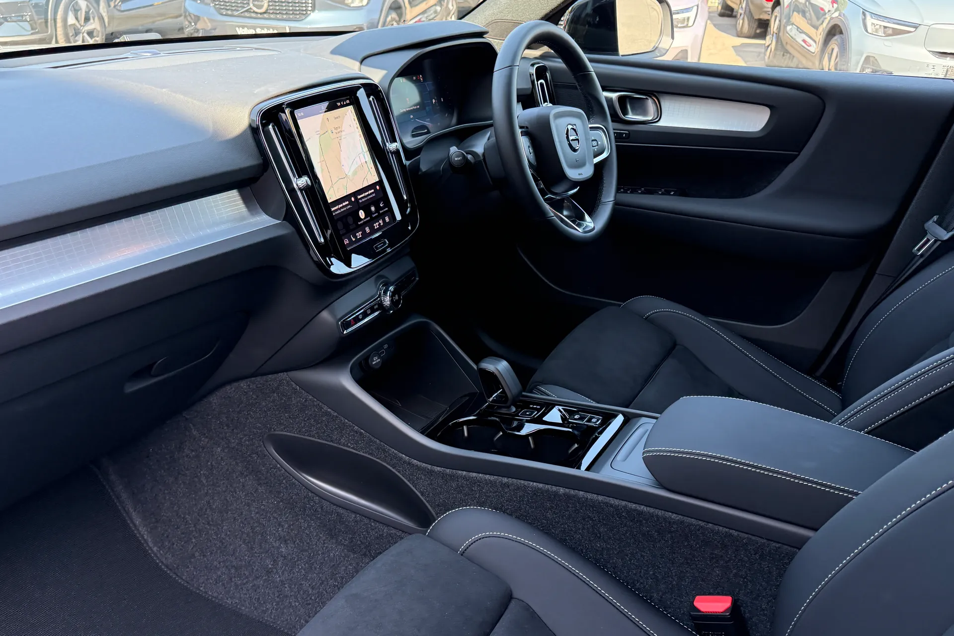 Volvo XC40 thumbnail image number 27
