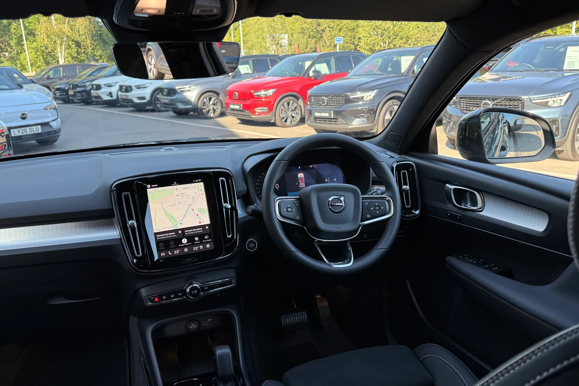 Volvo XC40 thumbnail image number 32
