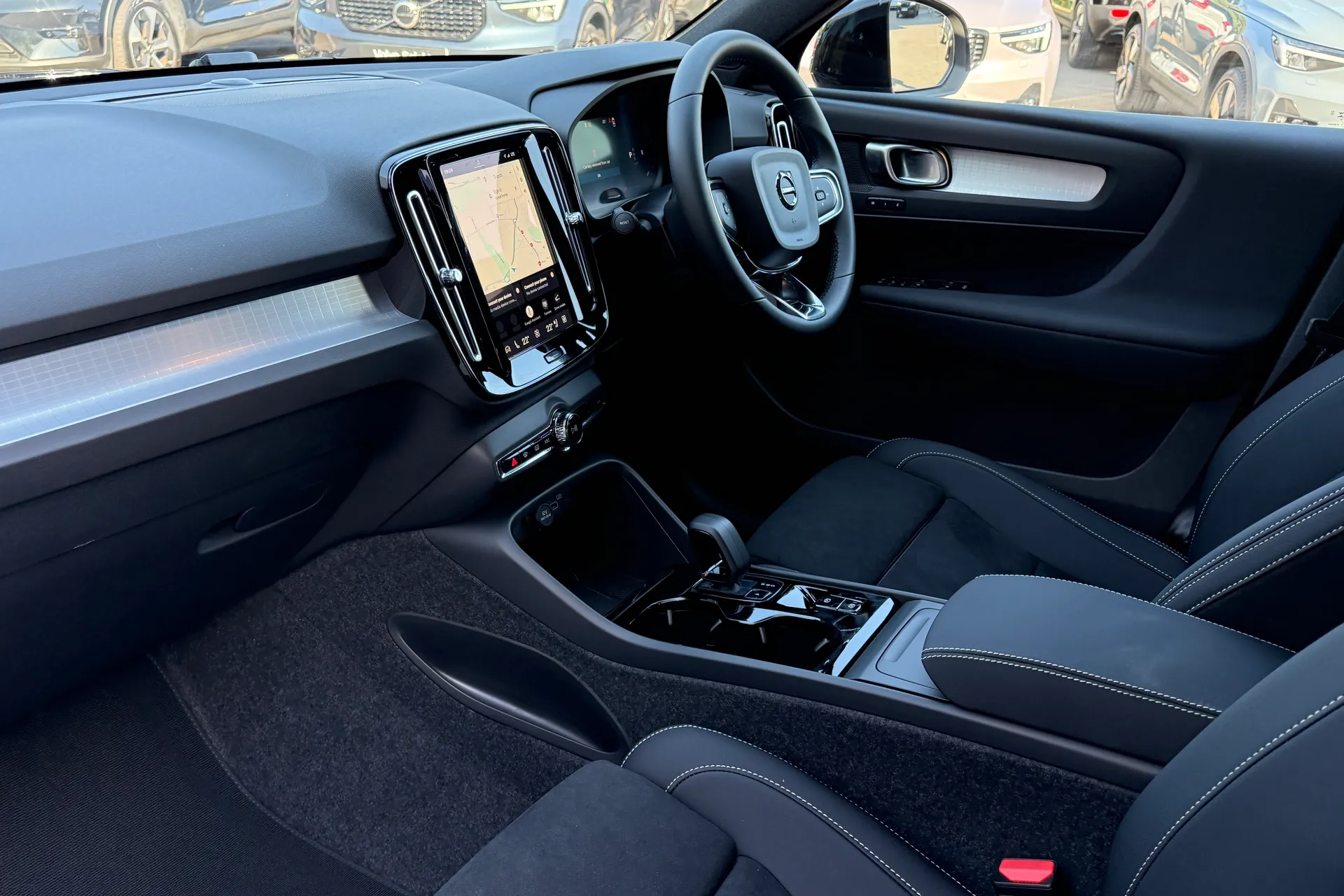 Volvo XC40 thumbnail image number 27