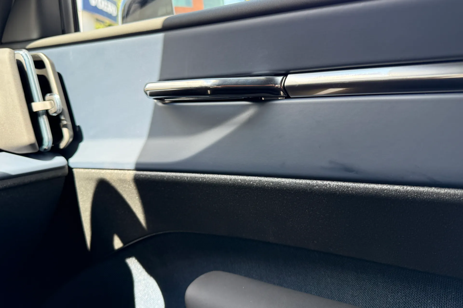 Volvo EX30 thumbnail image number 39