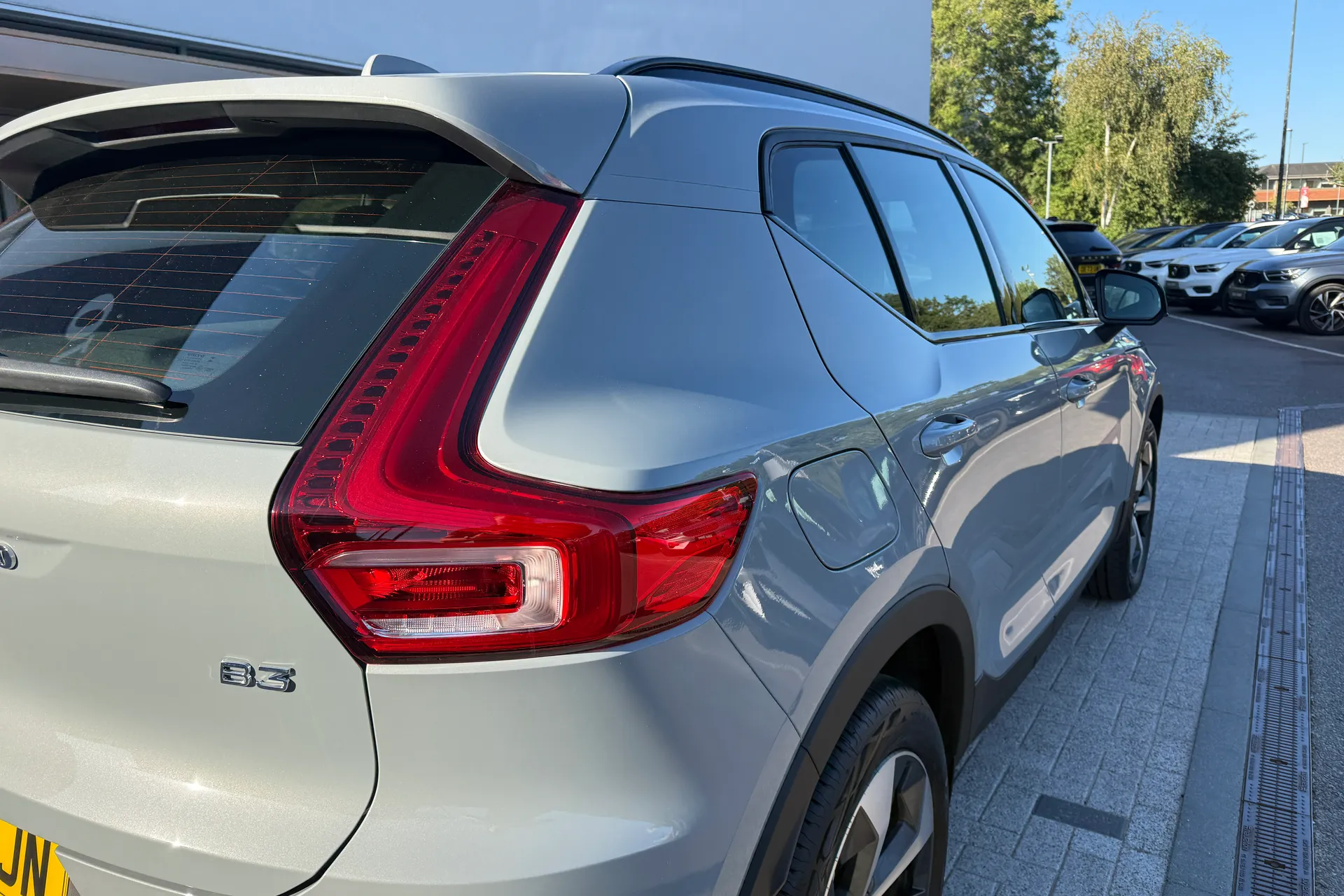 Volvo XC40 thumbnail image number 17