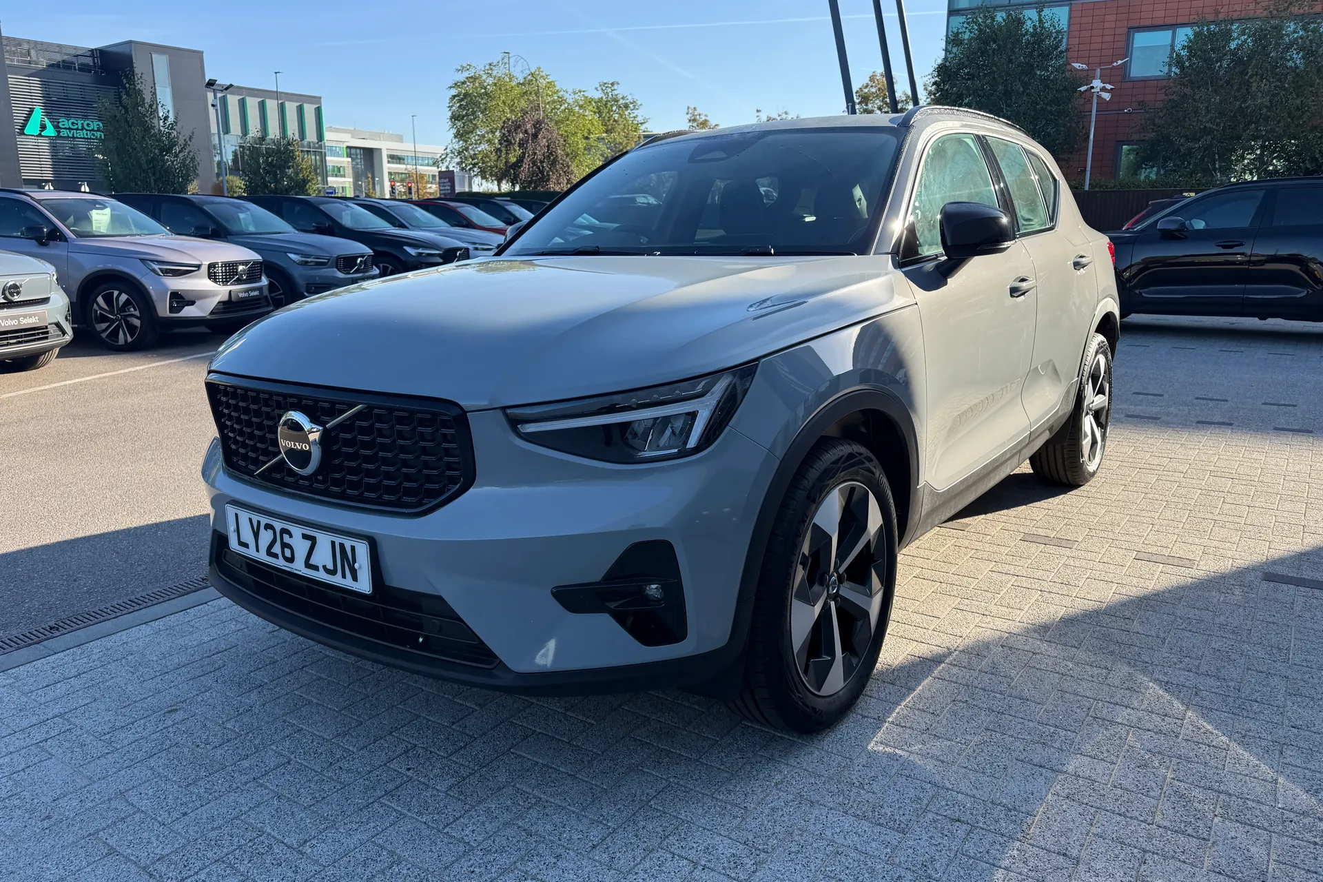 Volvo XC40 thumbnail image number 12