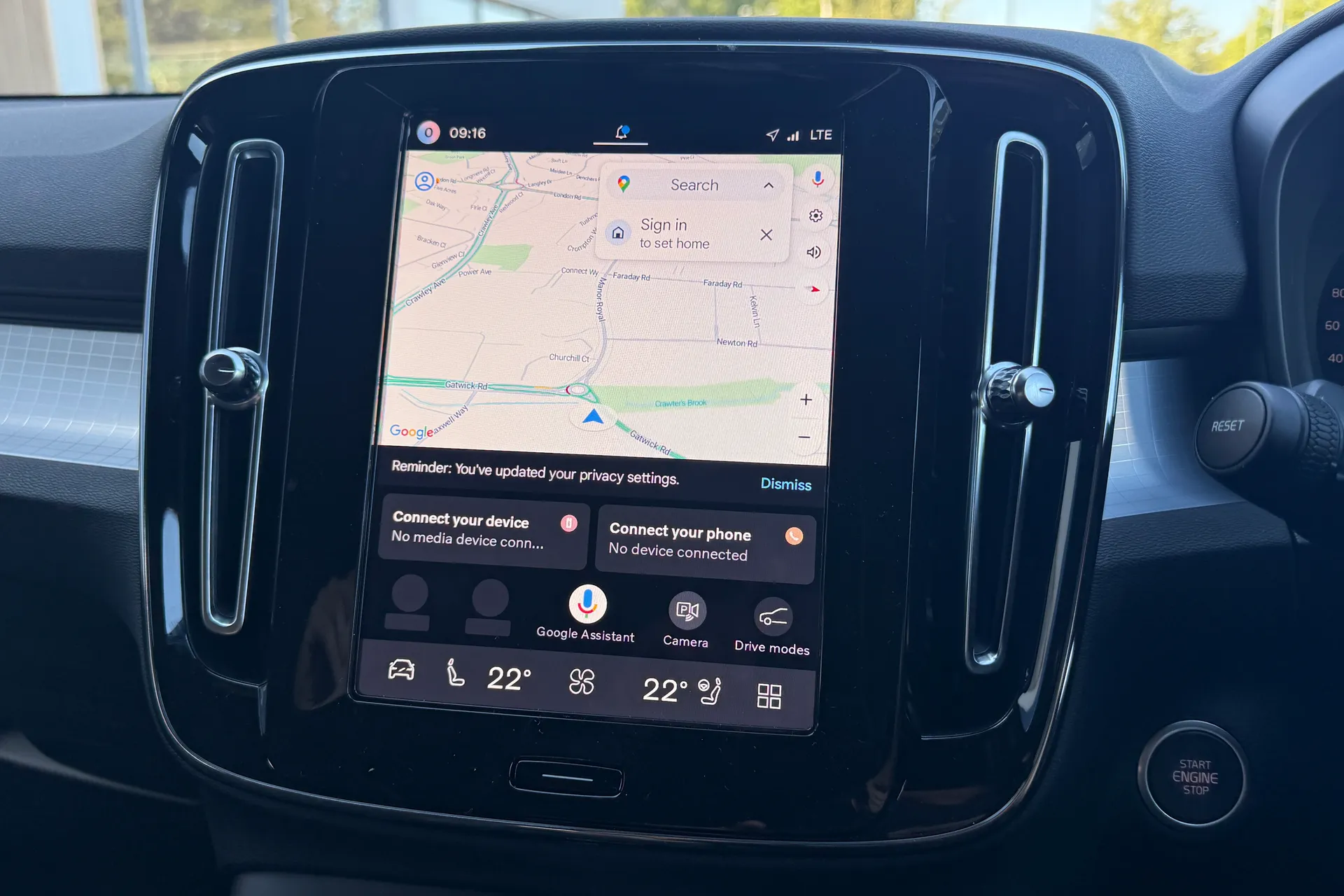 Volvo XC40 thumbnail image number 5