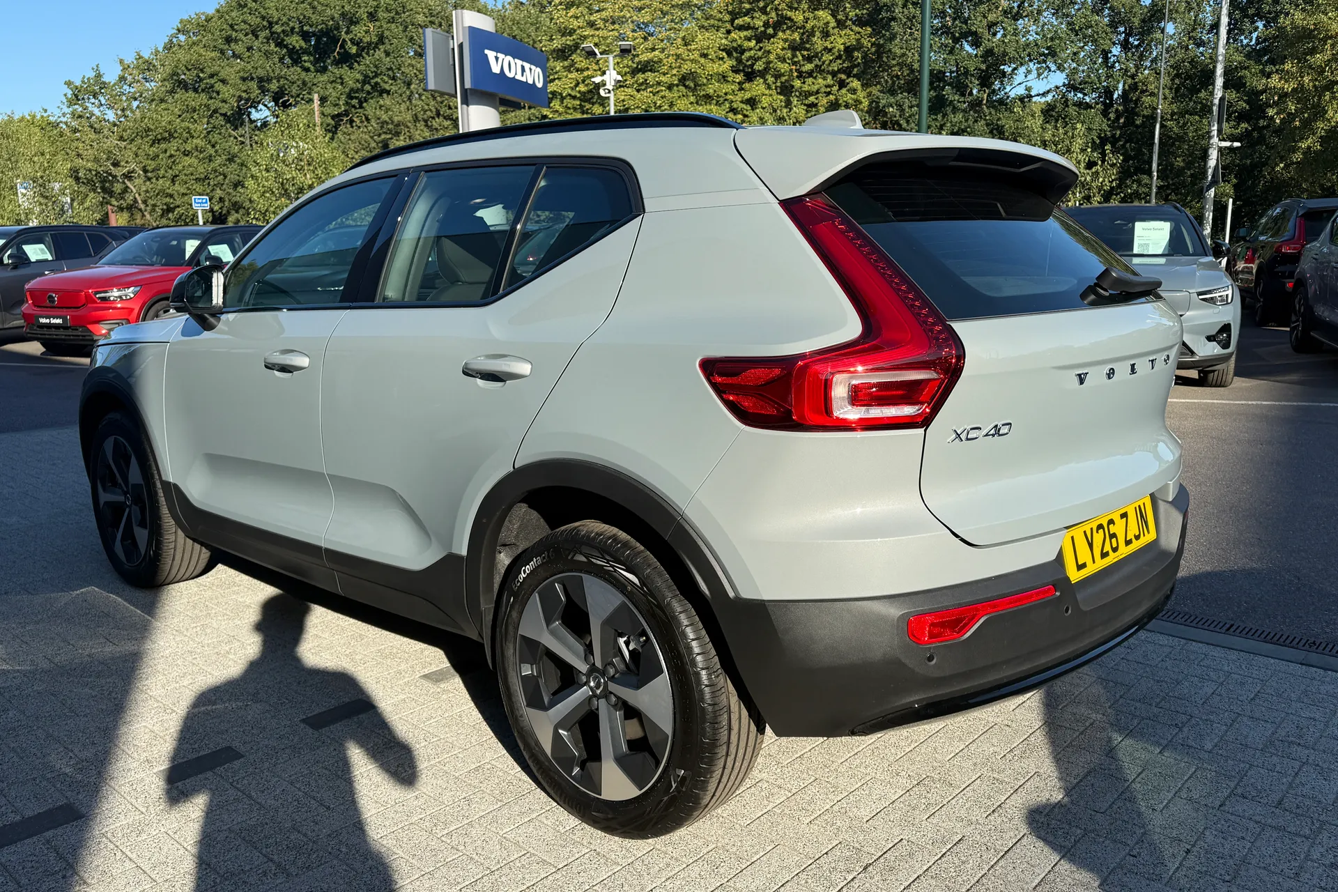 Volvo XC40 thumbnail image number 10