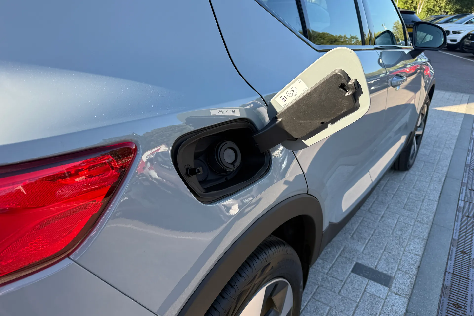 Volvo XC40 thumbnail image number 16