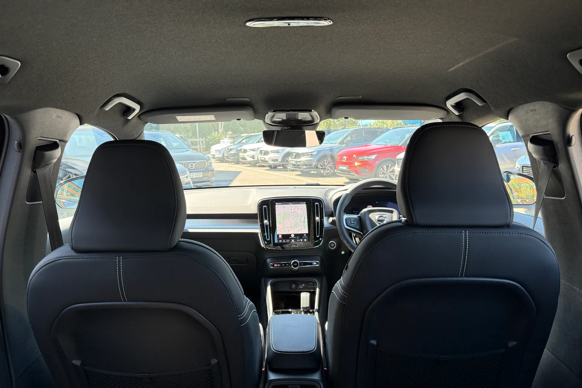 Volvo XC40 thumbnail image number 20