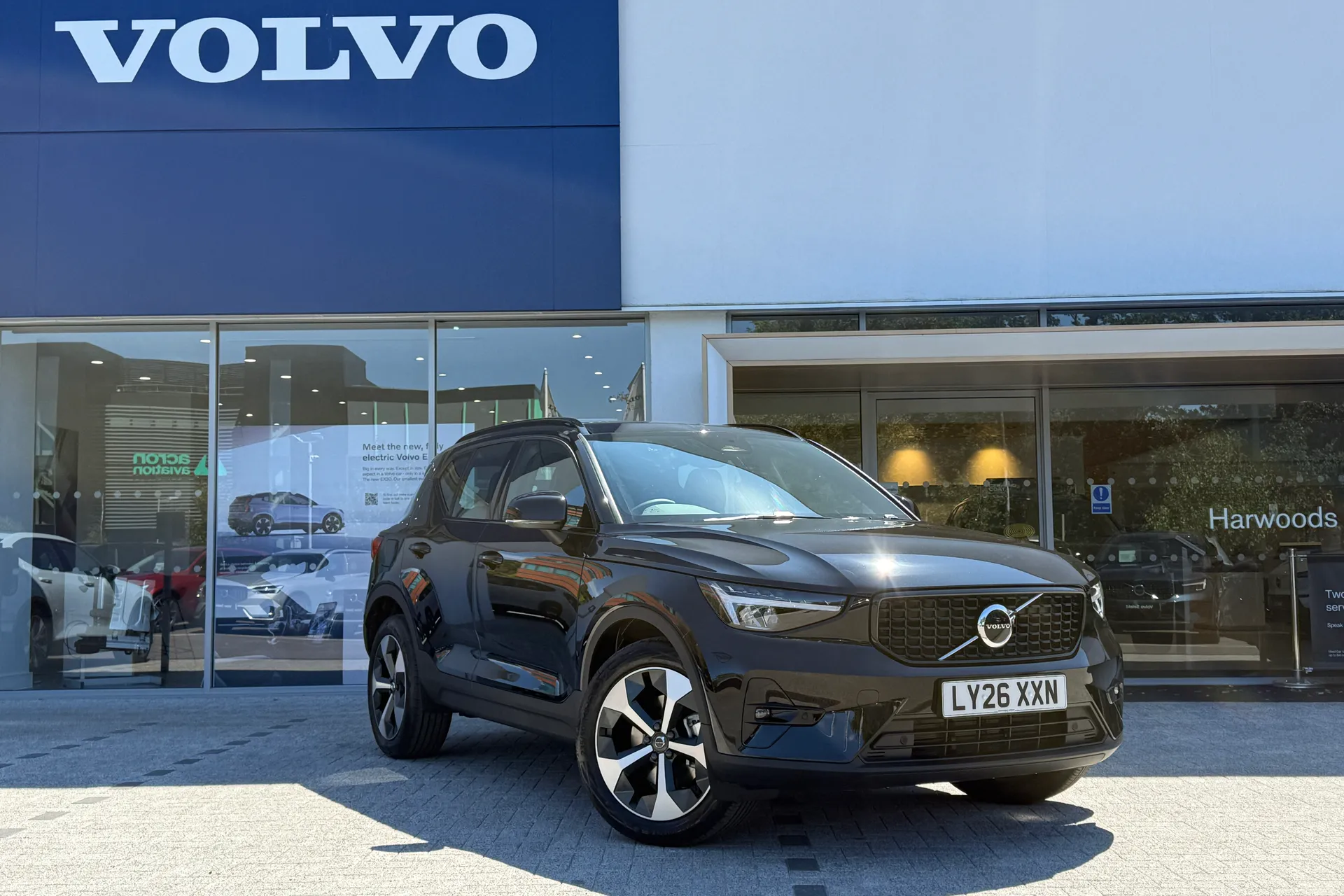 Volvo XC40 focused image
