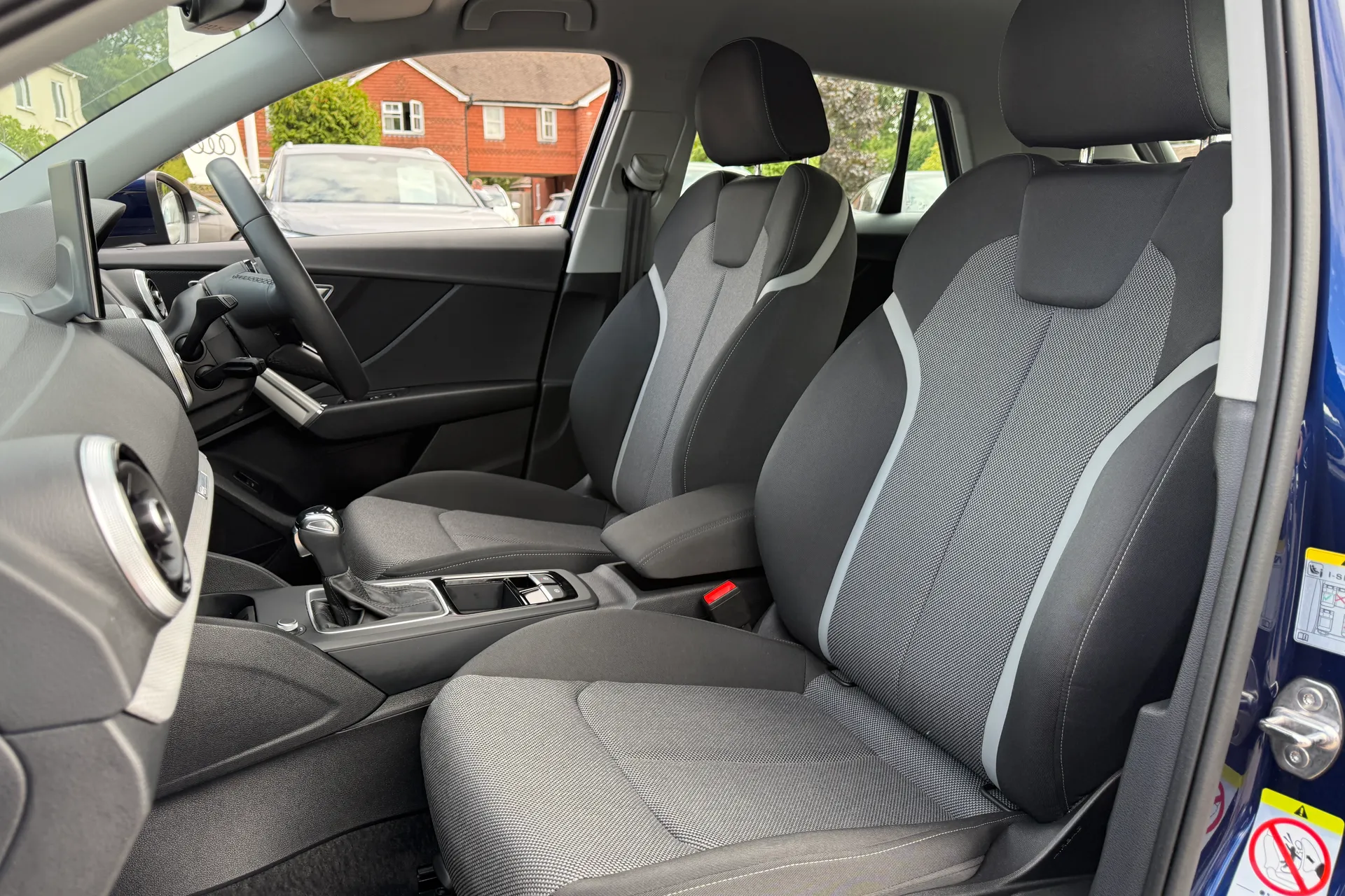 Audi Q2 thumbnail image number 29