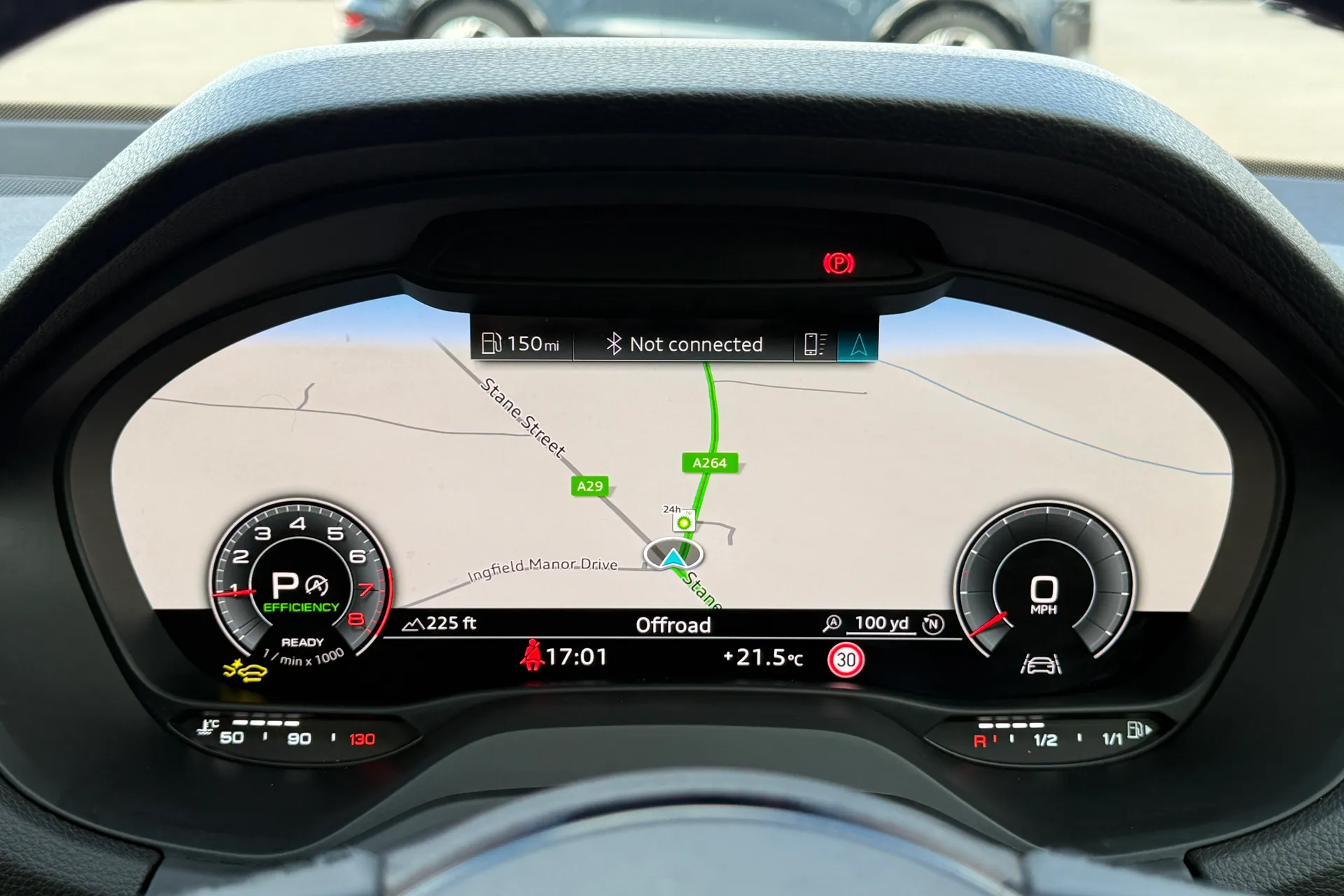 Audi Q2 thumbnail image number 14