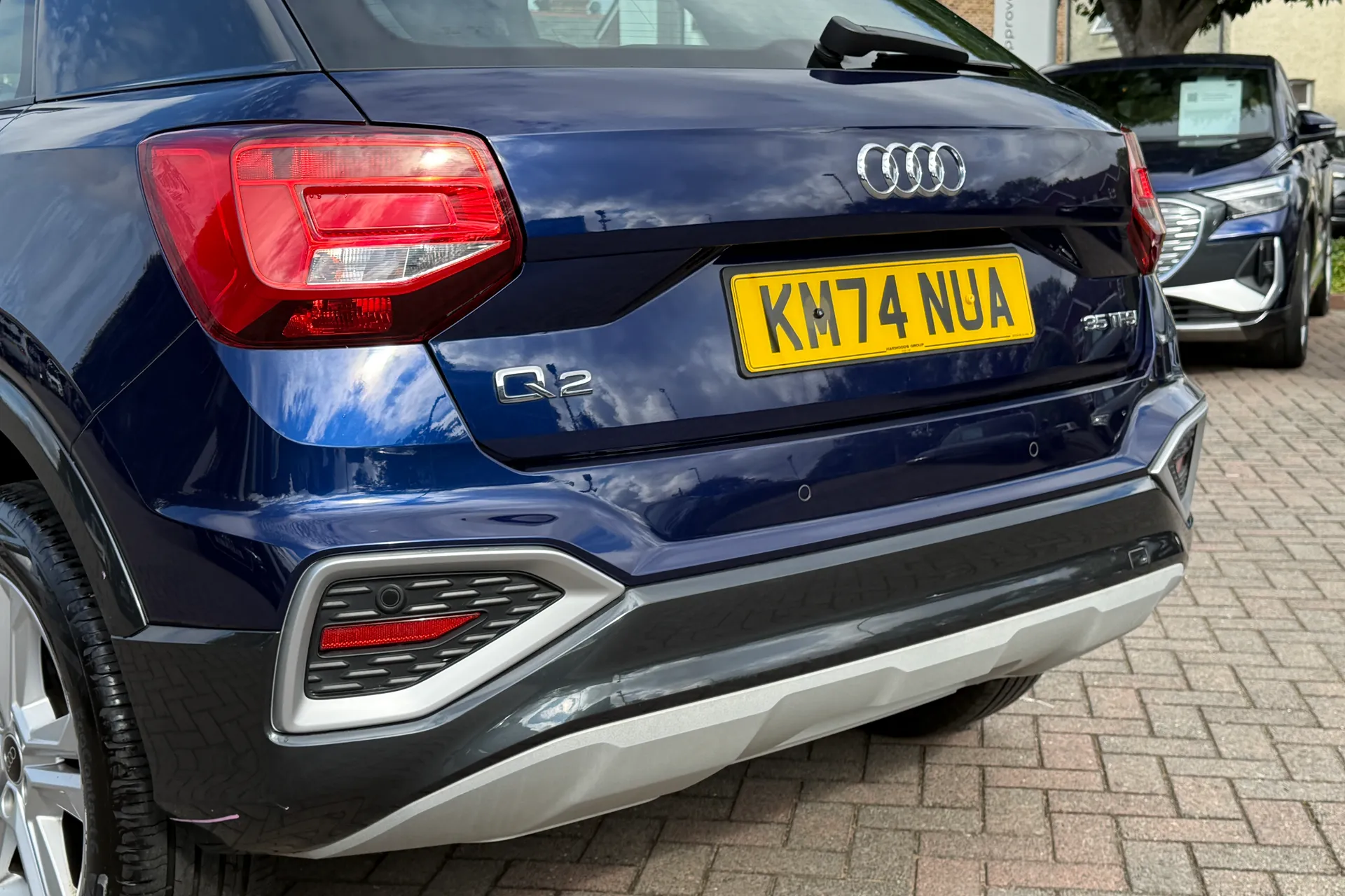 Audi Q2 thumbnail image number 48
