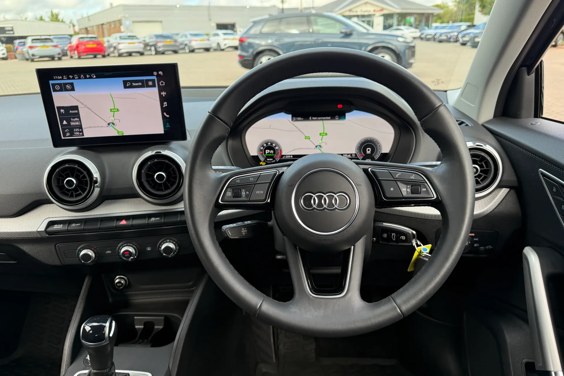 Audi Q2 thumbnail image number 6