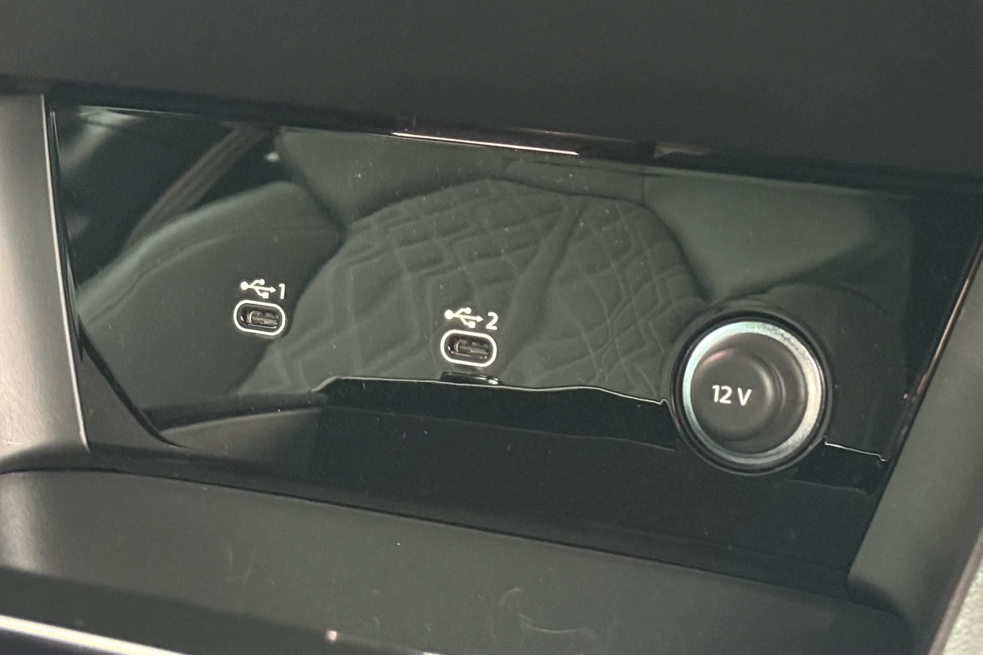 Audi Q6 thumbnail image number 49