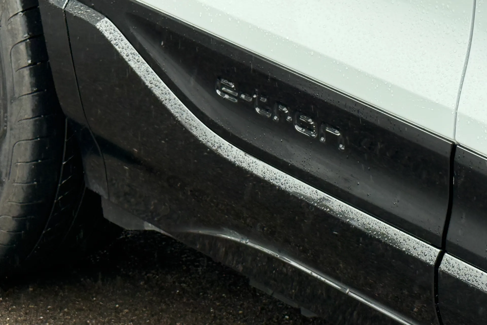 Audi Q6 thumbnail image number 19