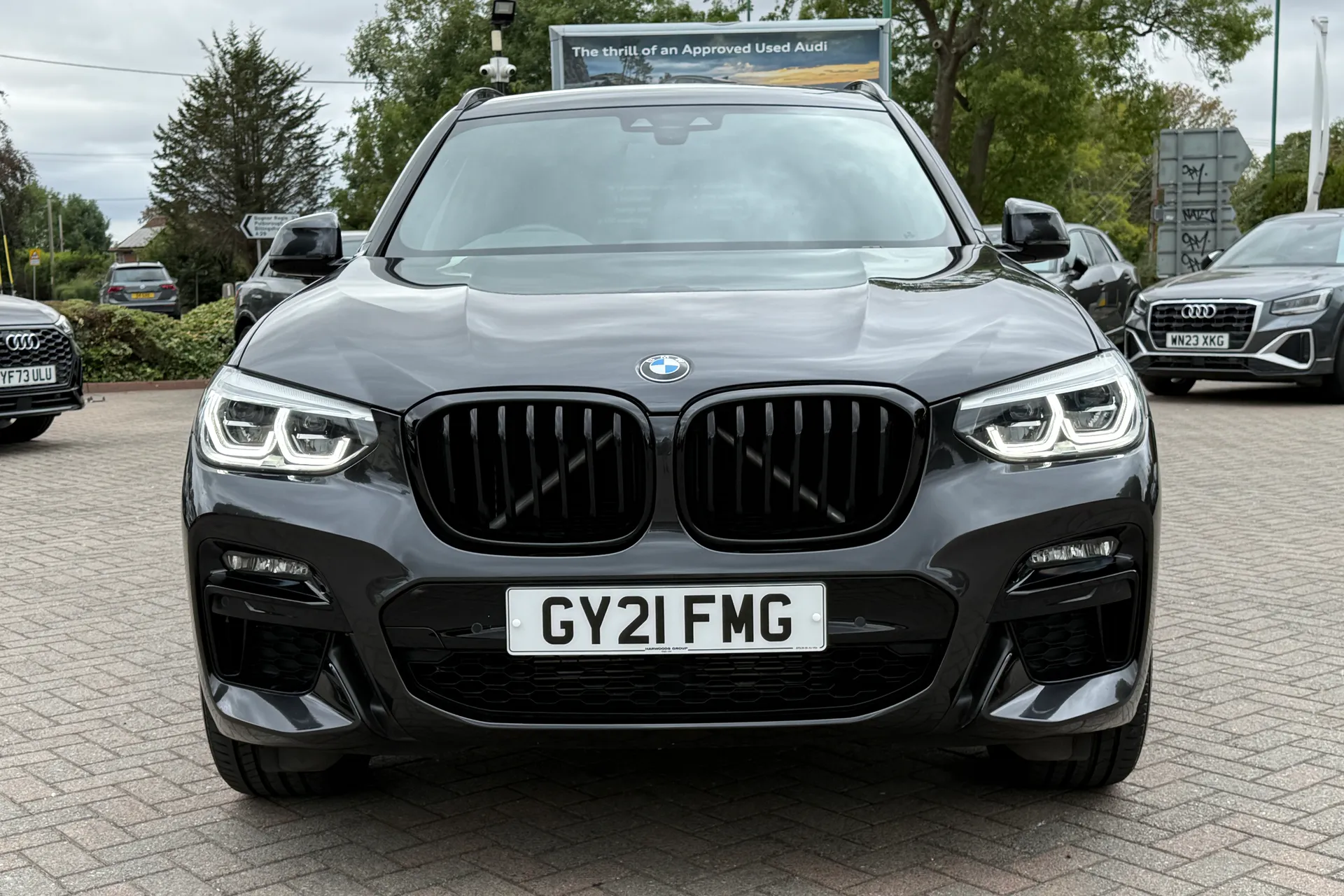 BMW X3 thumbnail image number 21