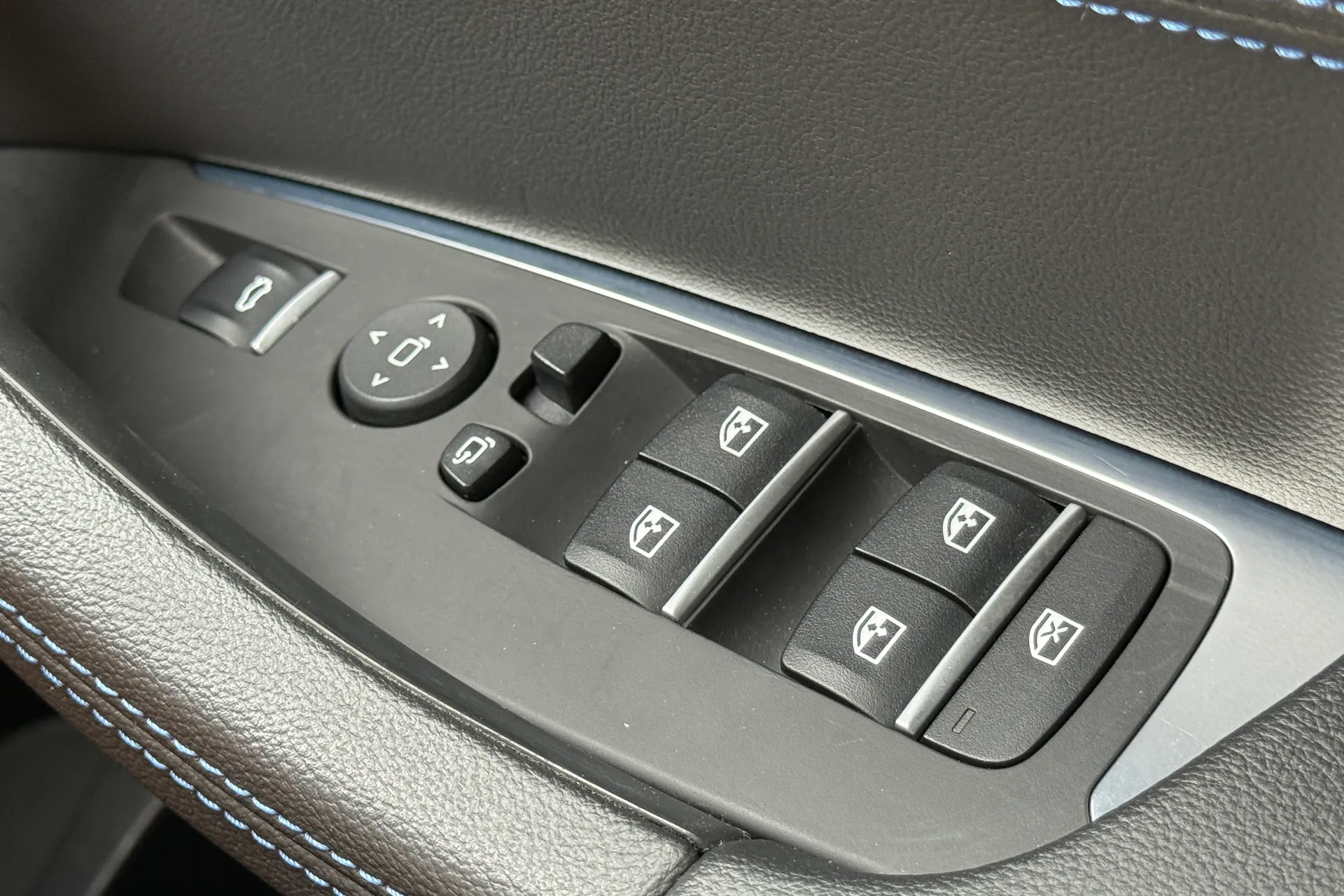 BMW X3 thumbnail image number 15