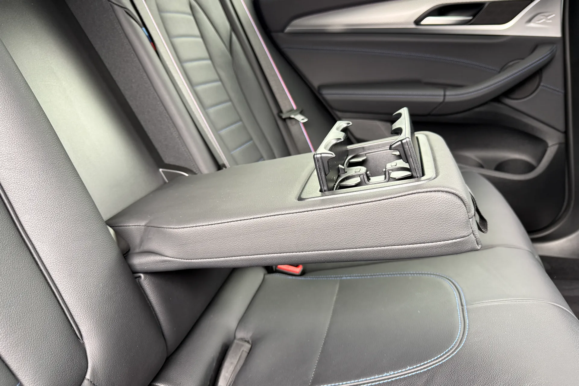 BMW X3 thumbnail image number 42