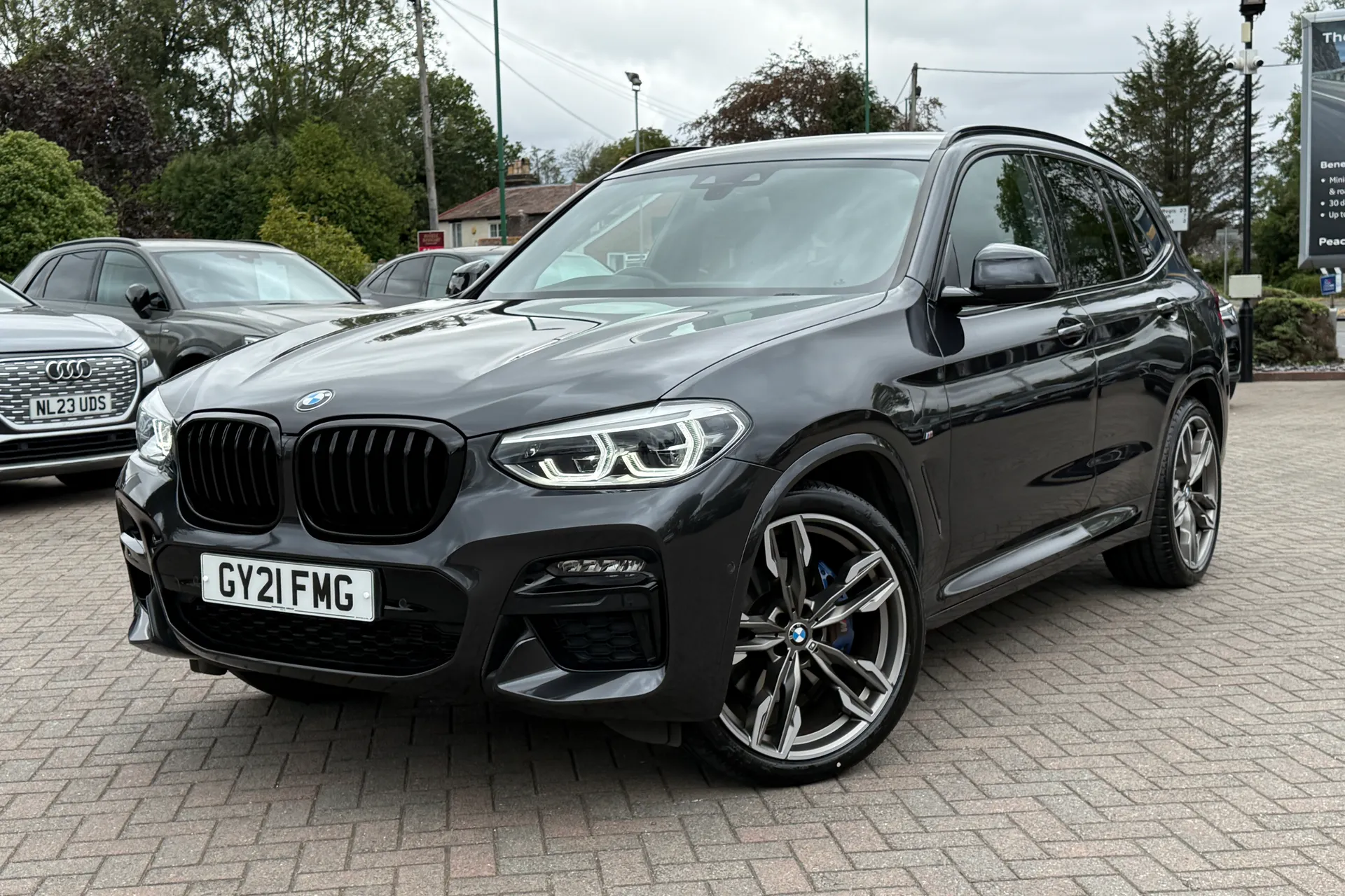 BMW X3 thumbnail image number 22