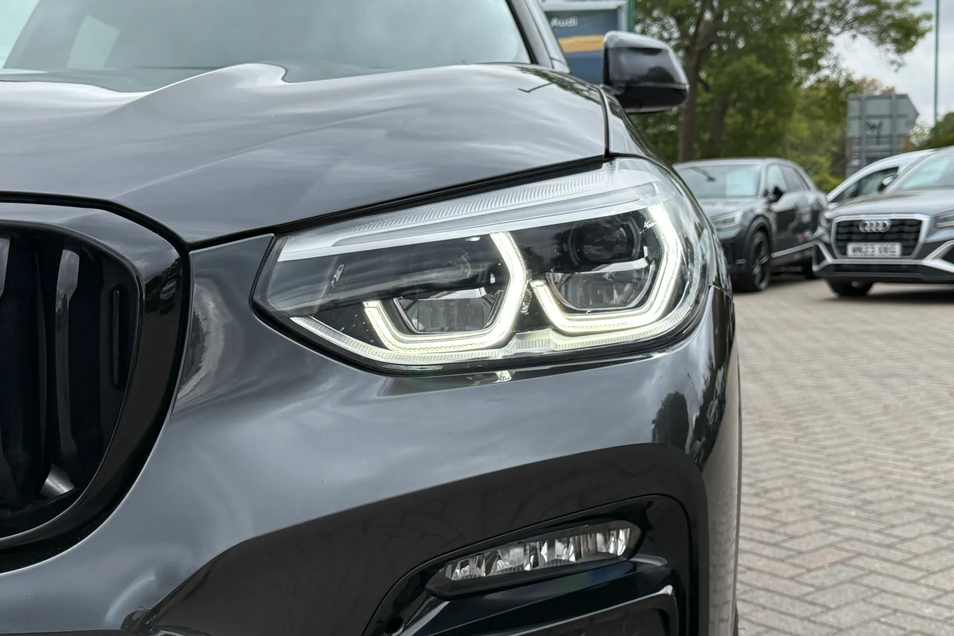 BMW X3 thumbnail image number 50