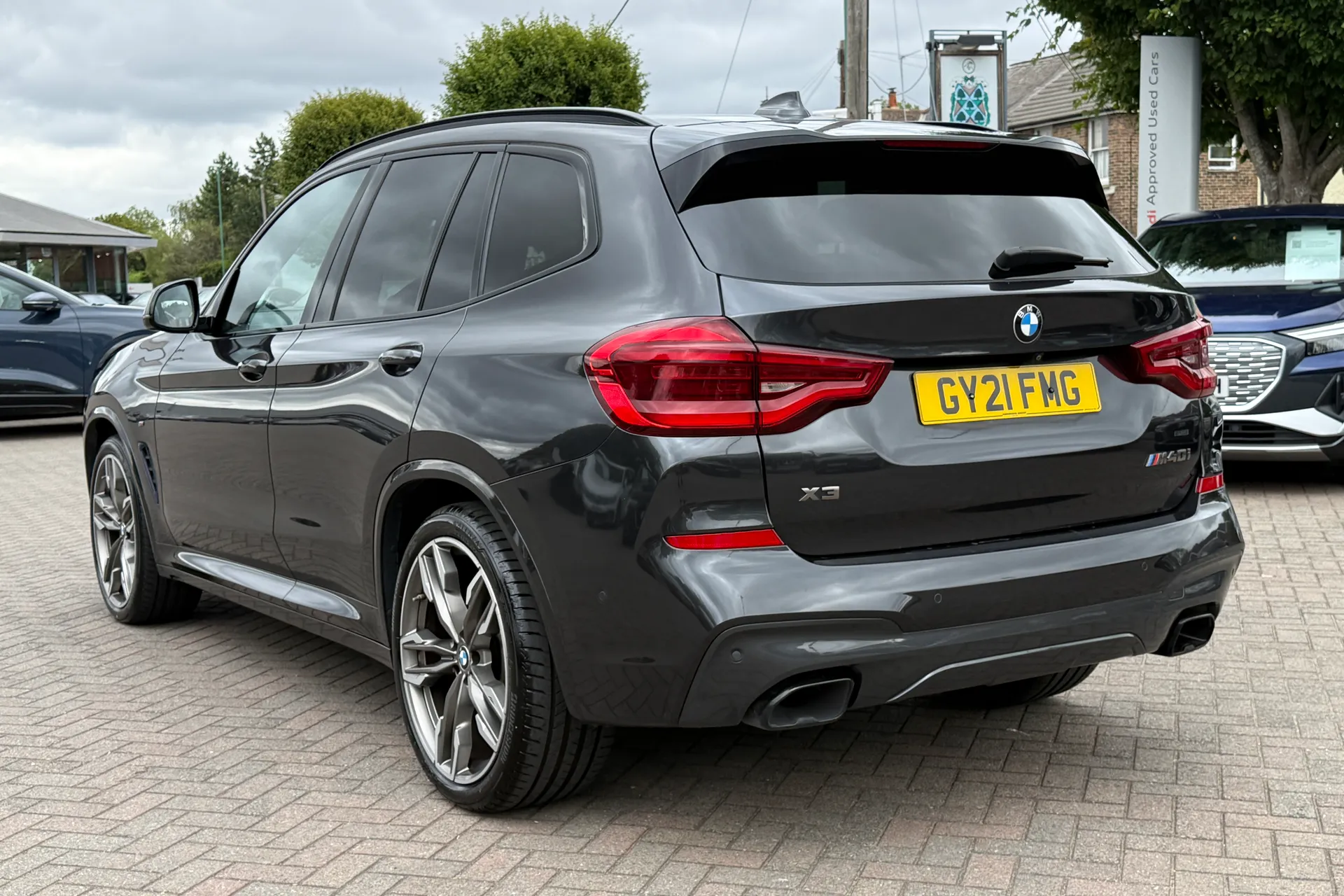 BMW X3 thumbnail image number 30