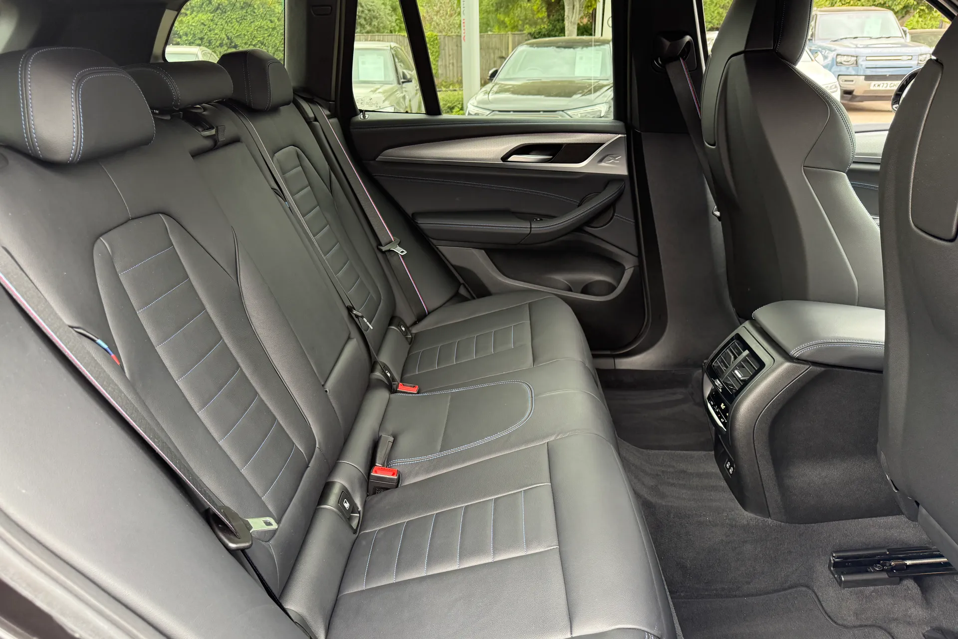 BMW X3 thumbnail image number 41