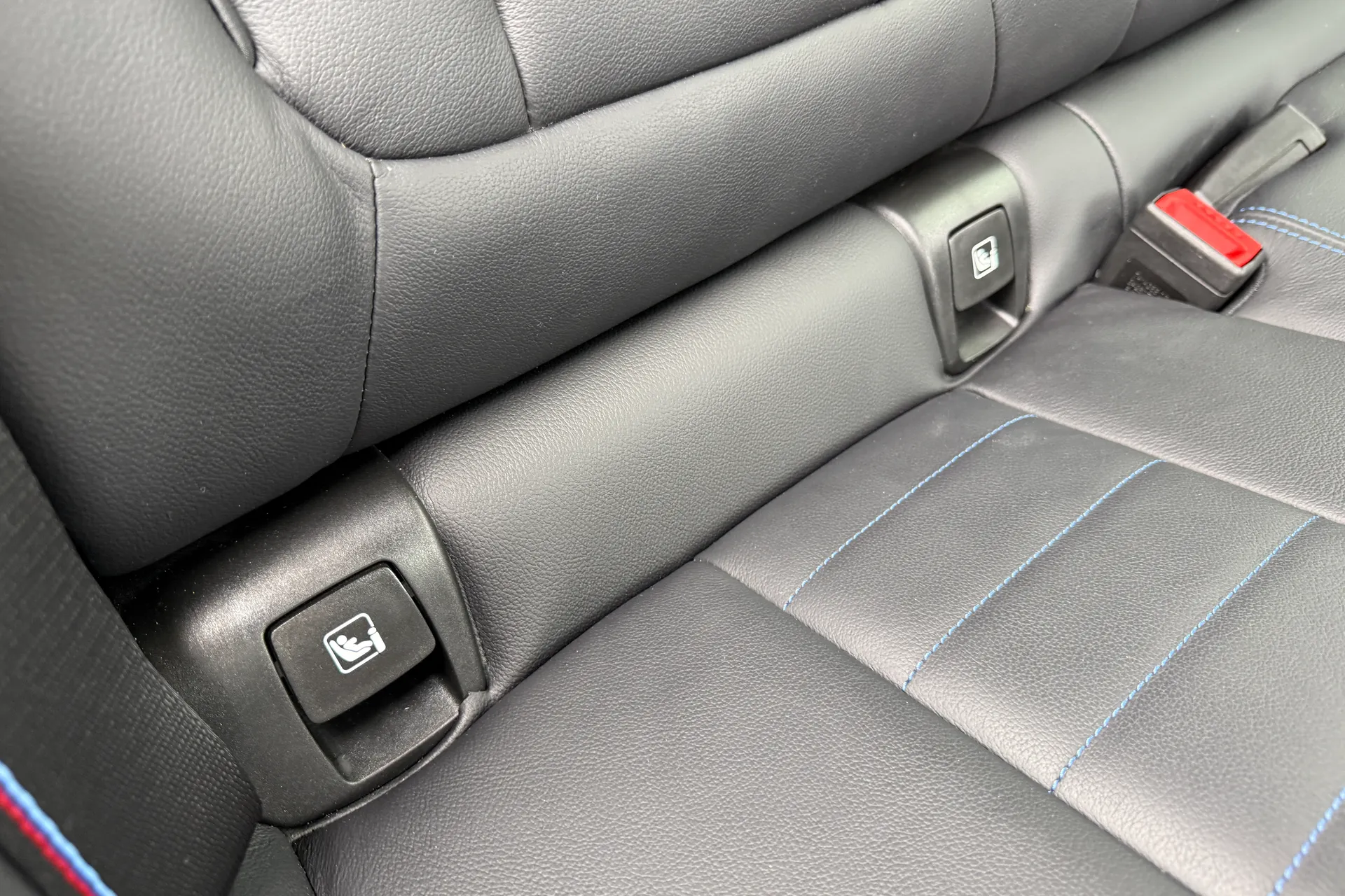 BMW X3 thumbnail image number 40