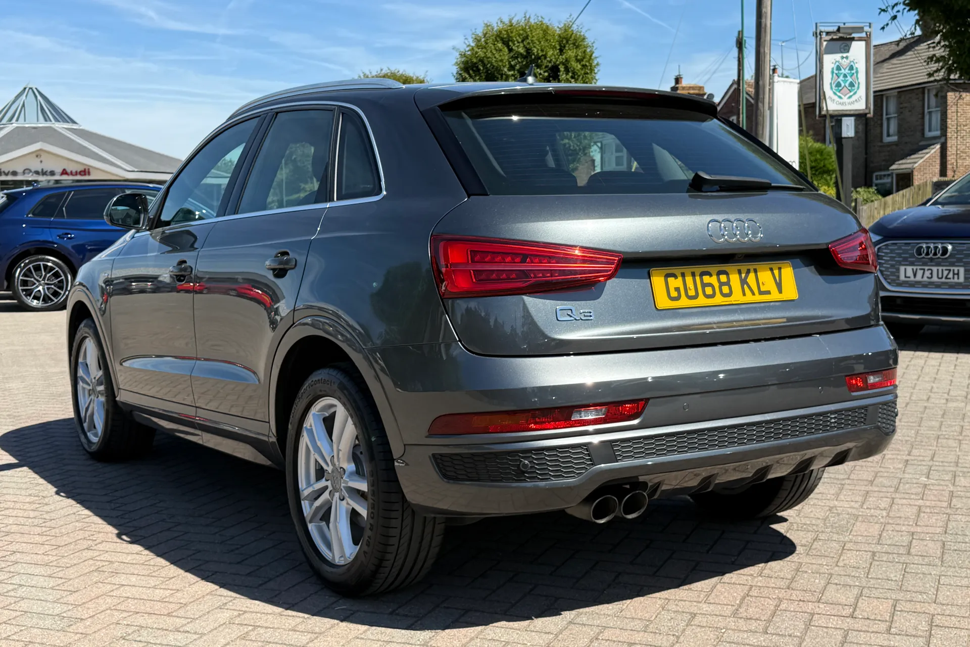 Audi Q3 thumbnail image number 32