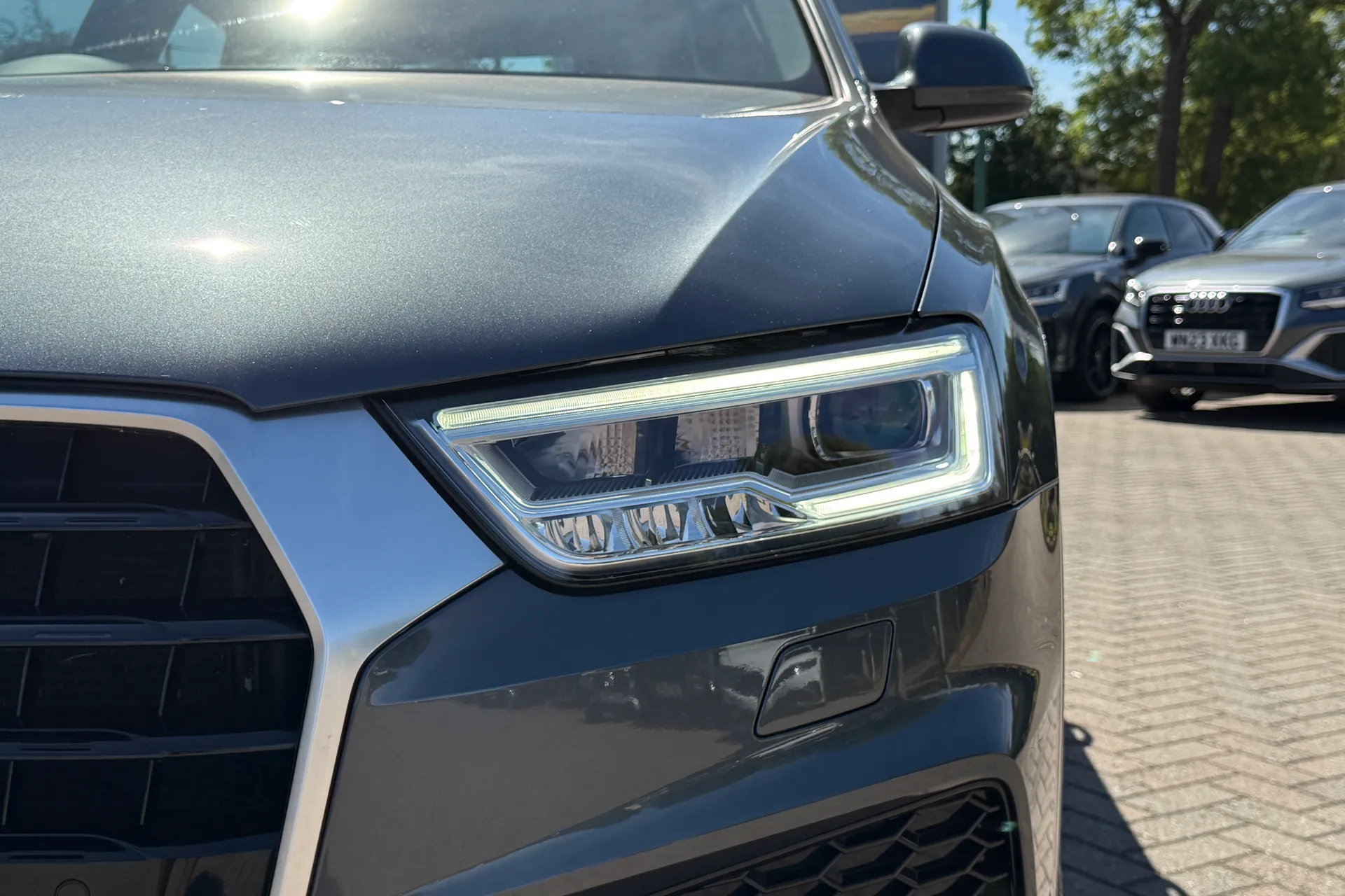 Audi Q3 thumbnail image number 49