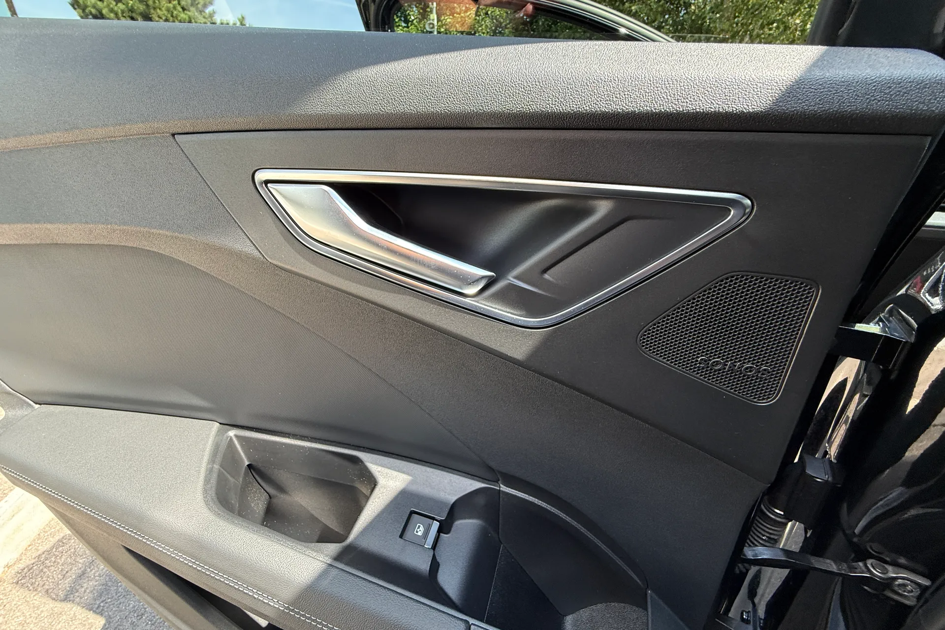 Audi Q4 thumbnail image number 41