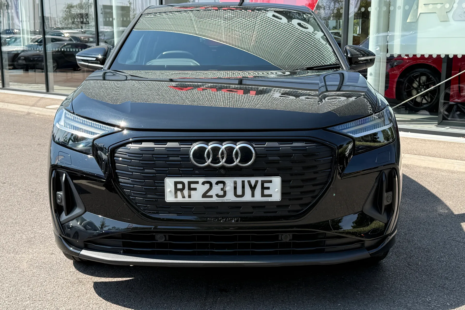 Audi Q4 thumbnail image number 27