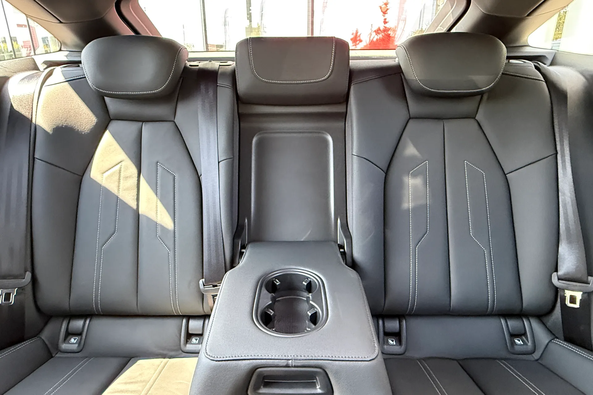 Audi Q4 thumbnail image number 42