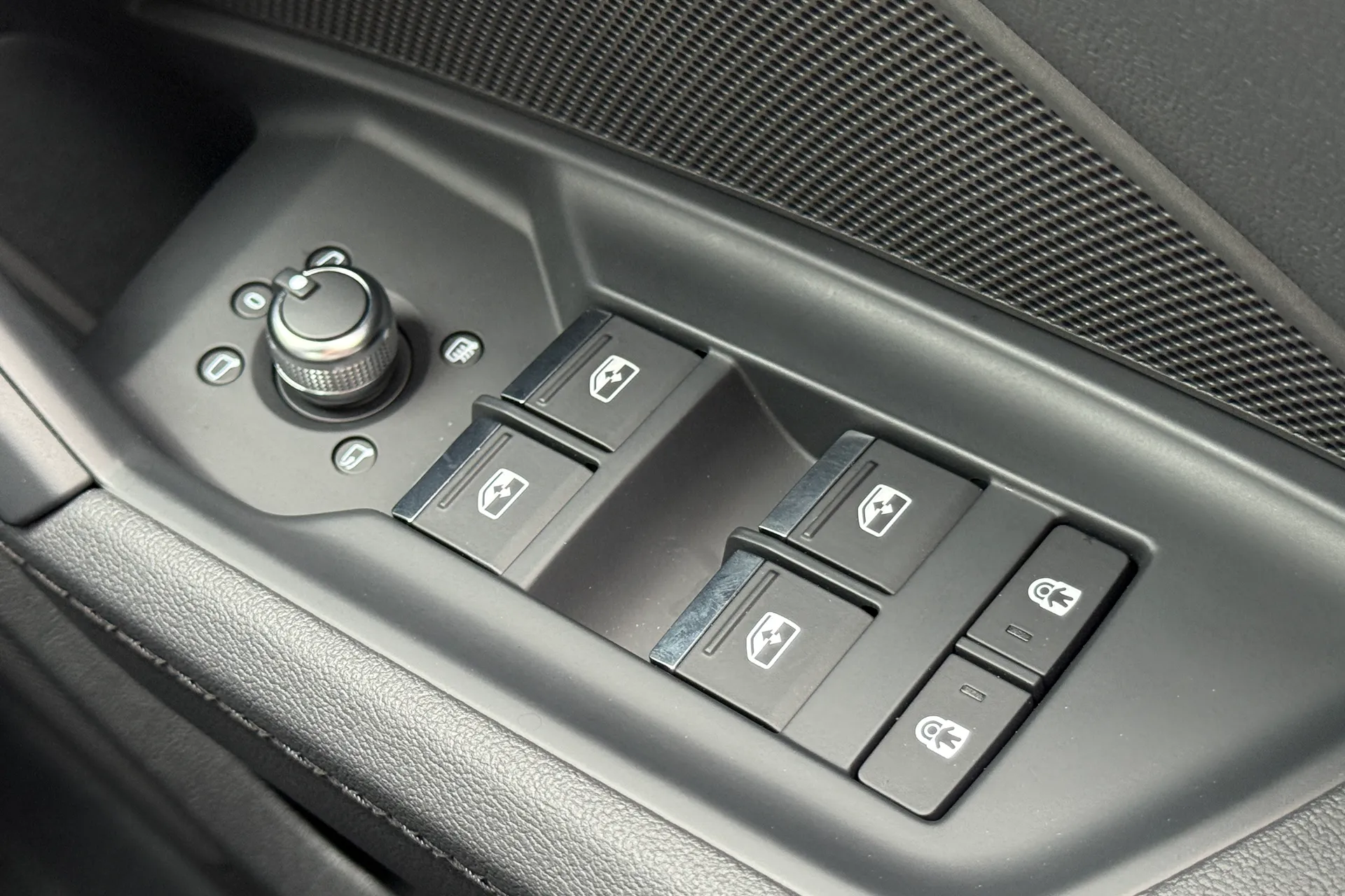Audi A3 thumbnail image number 18