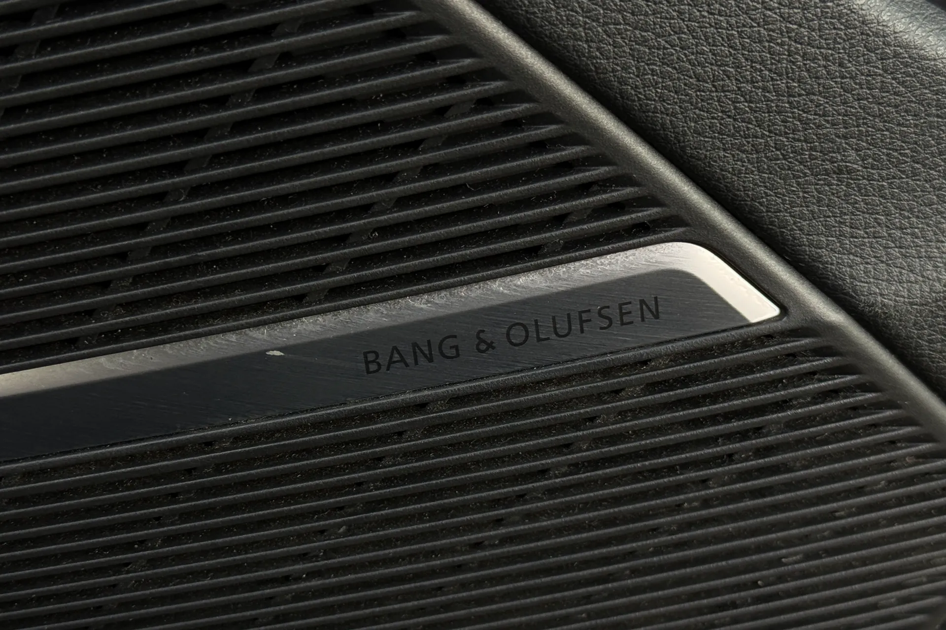 Audi Q7 thumbnail image number 32