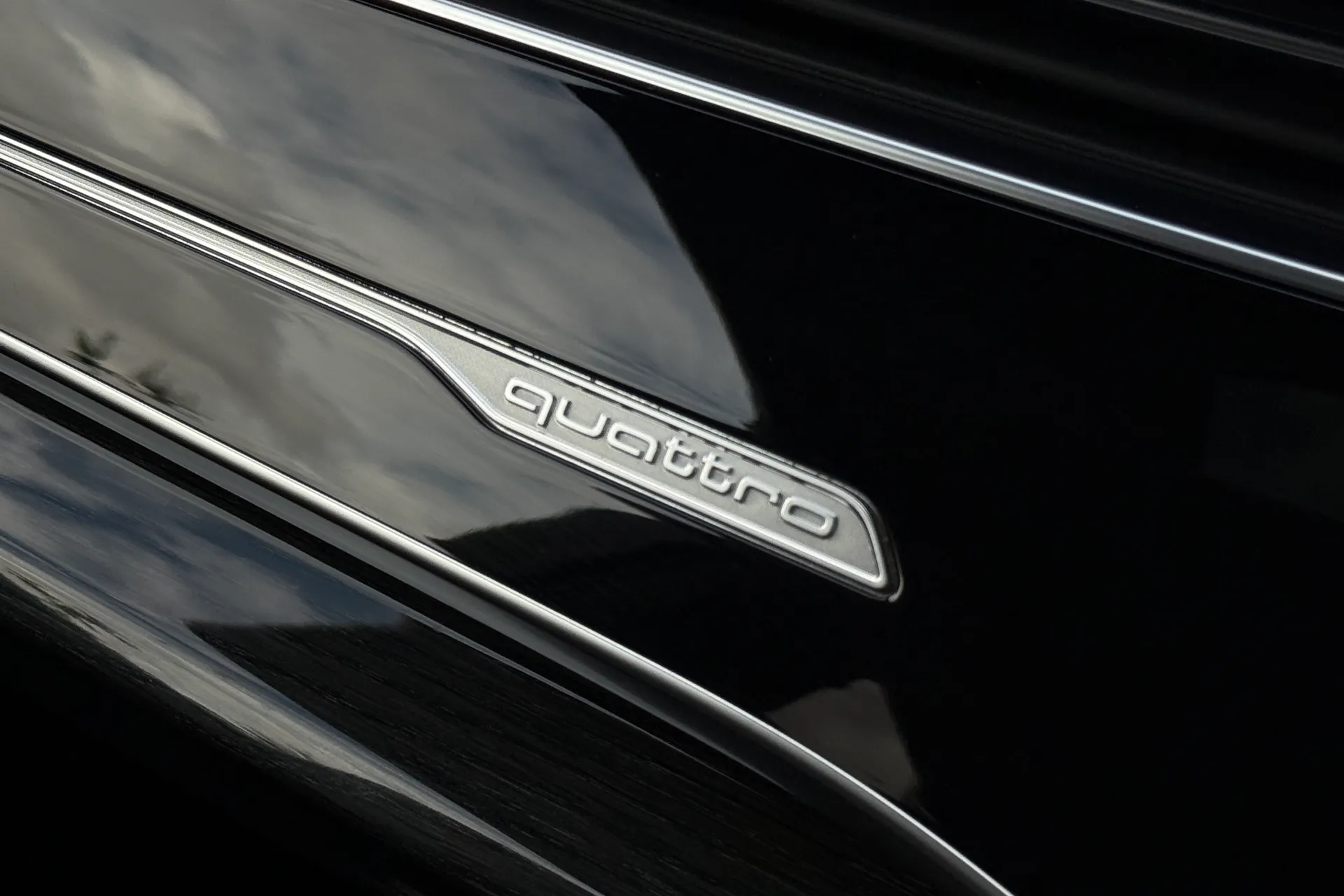 Audi Q7 thumbnail image number 28