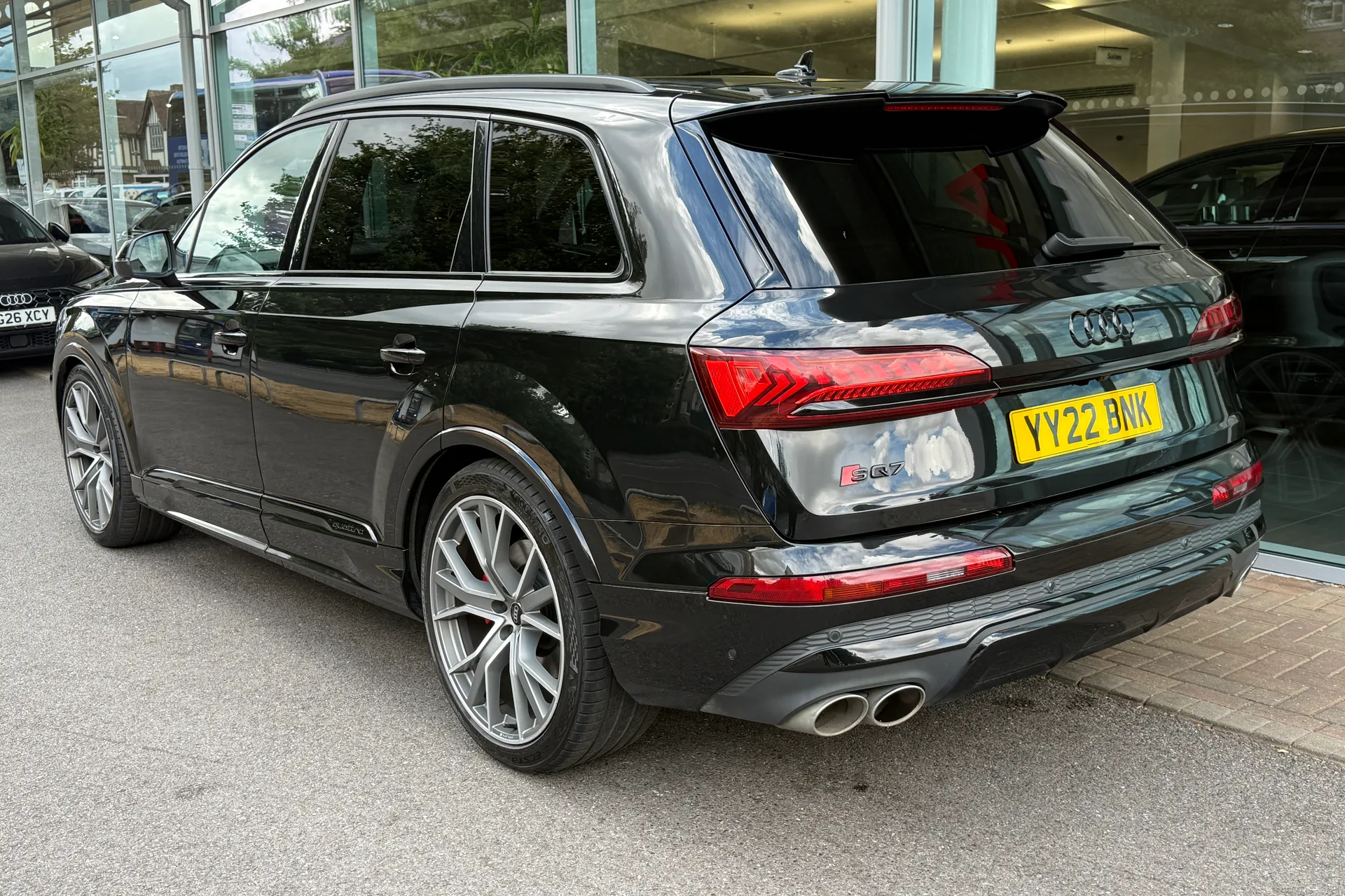 Audi Q7 thumbnail image number 3