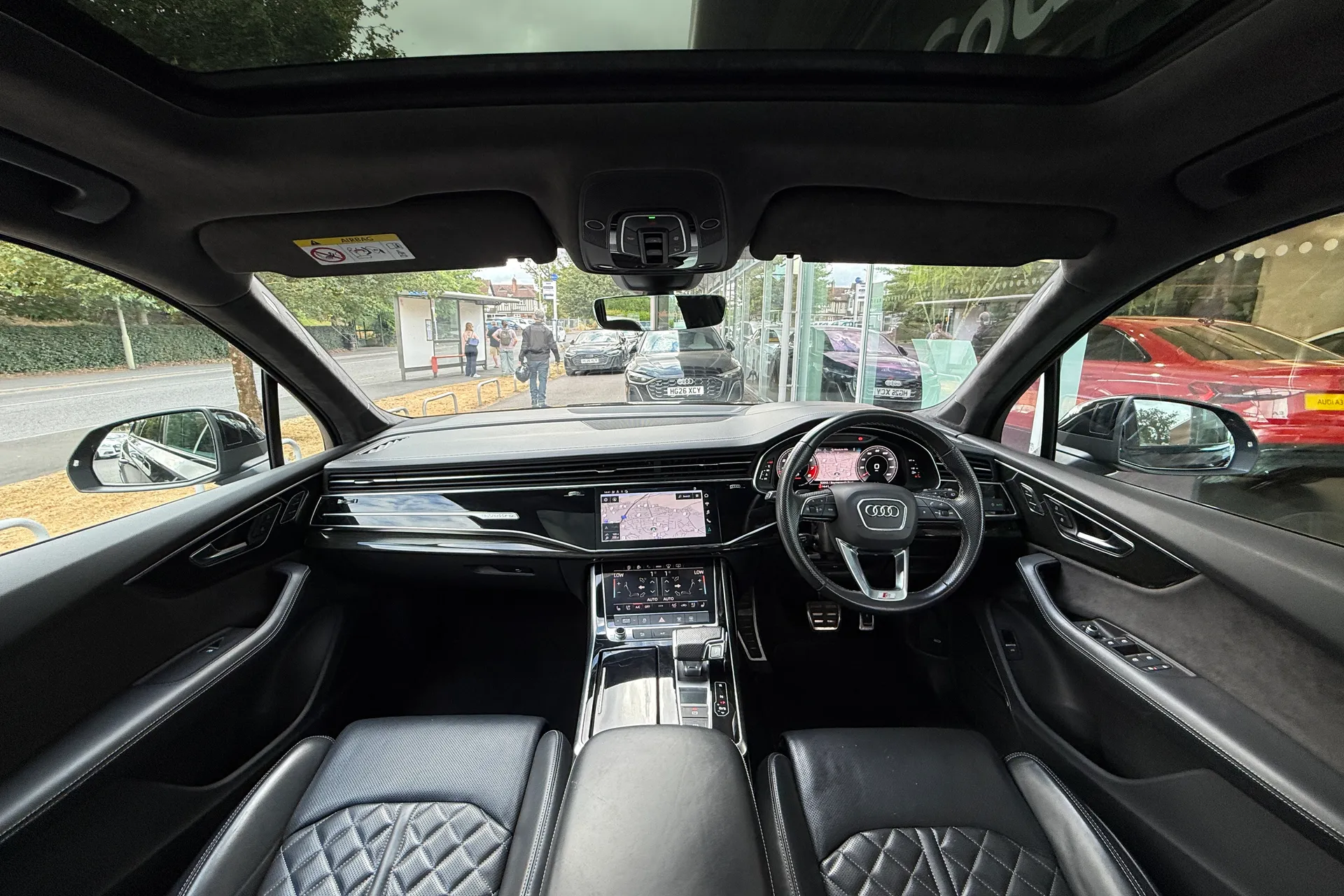 Audi Q7 thumbnail image number 42