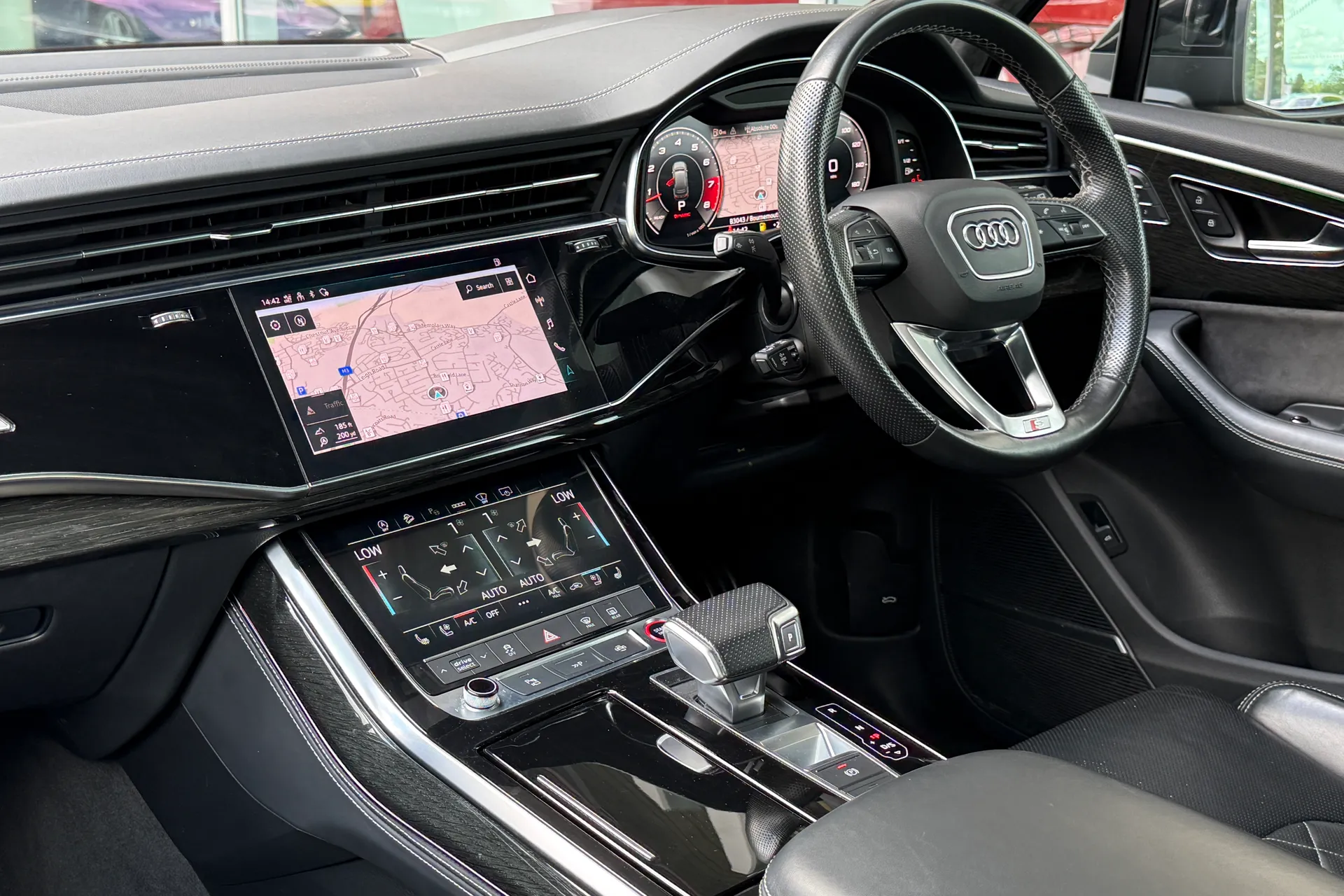 Audi Q7 thumbnail image number 55