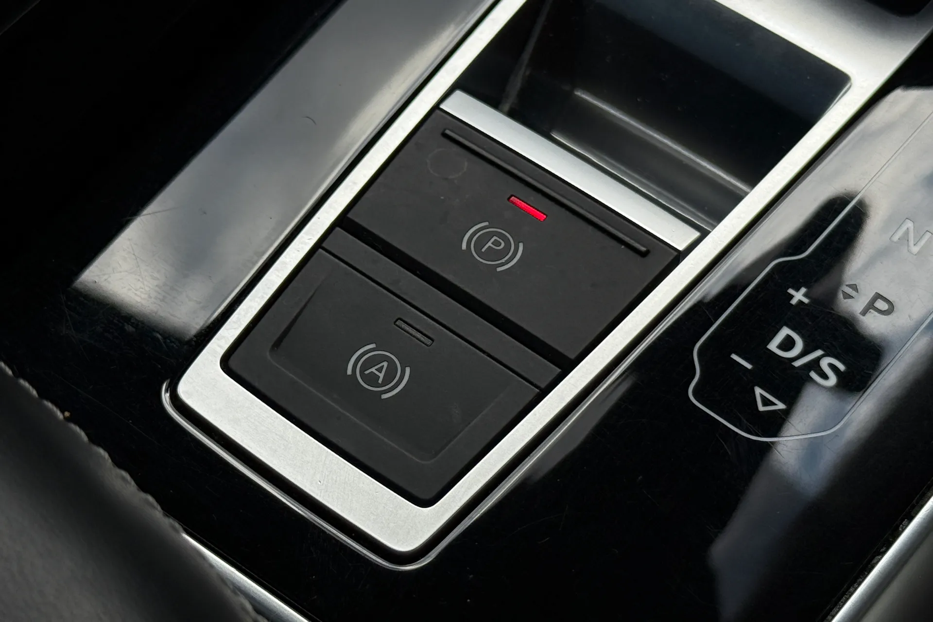 Audi Q7 thumbnail image number 25