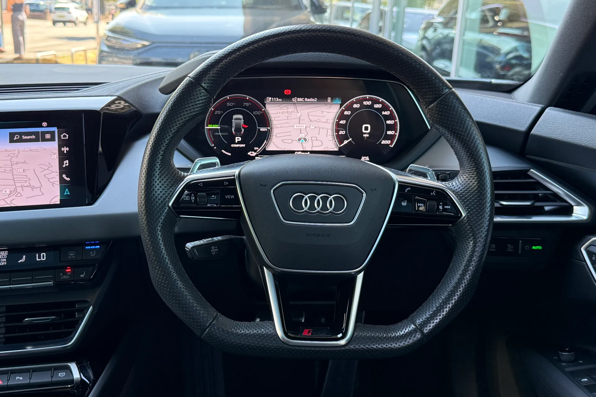 Audi RS e-tron GT thumbnail image number 40