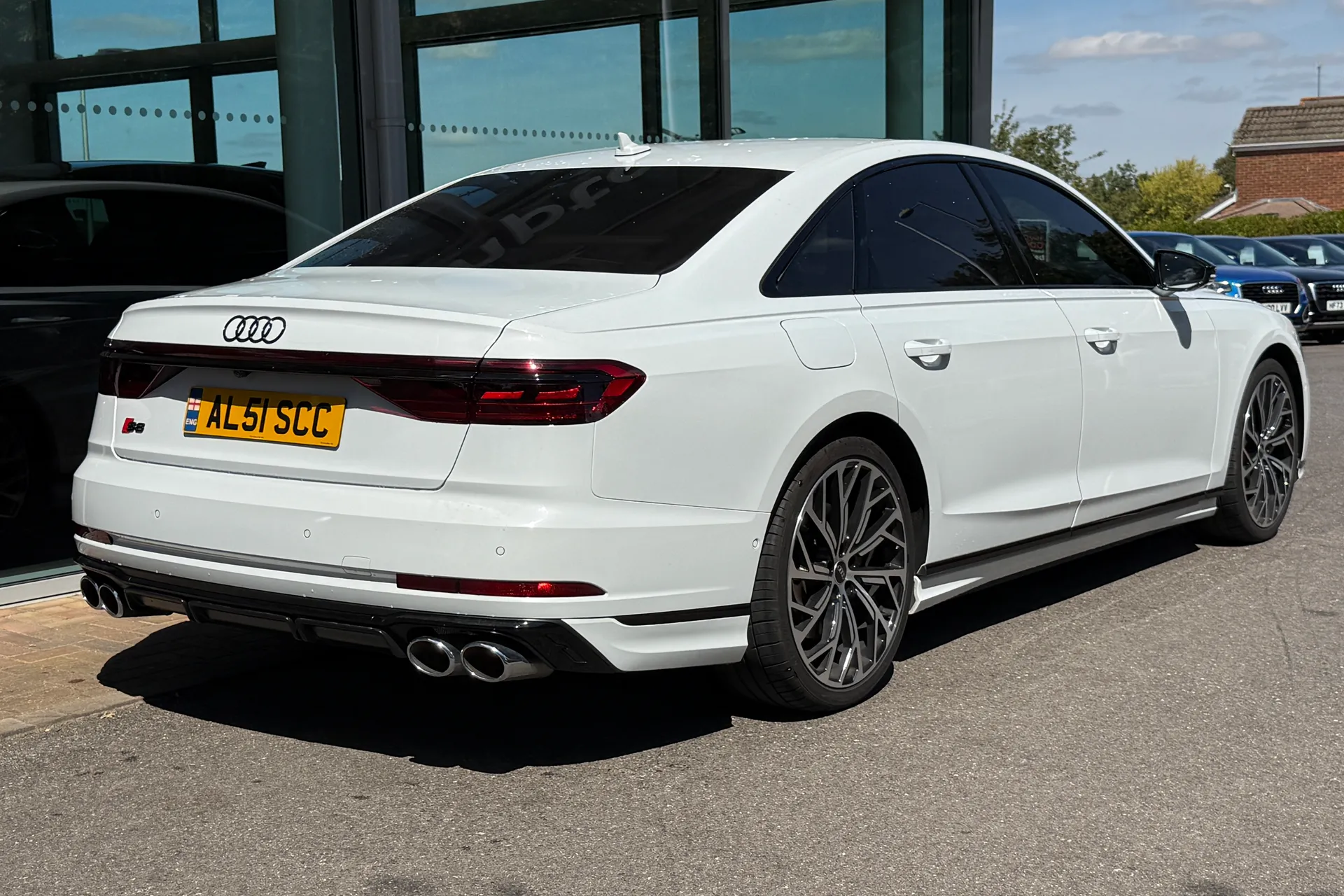 Audi A8 thumbnail image number 59