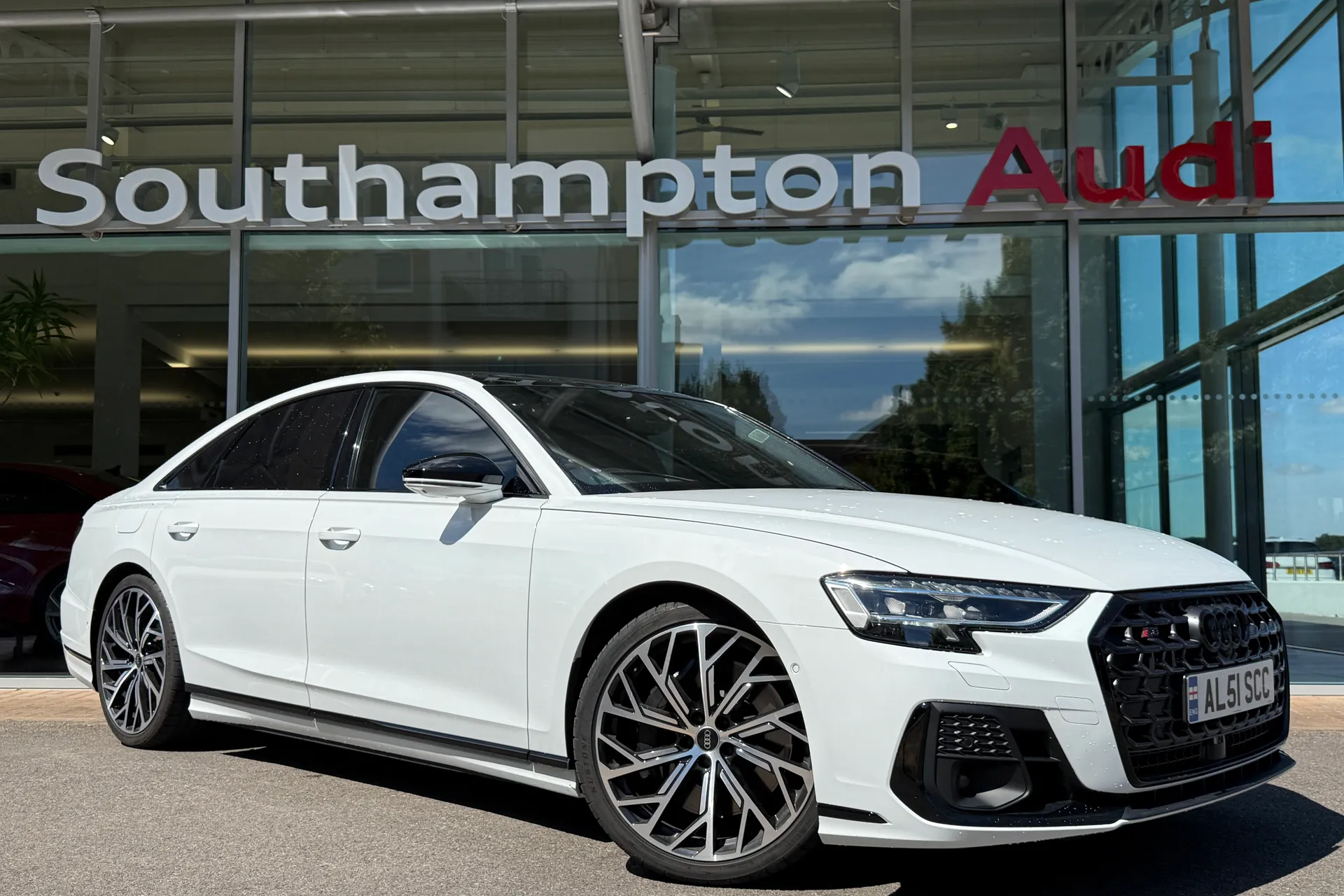 Audi A8 thumbnail image number 61