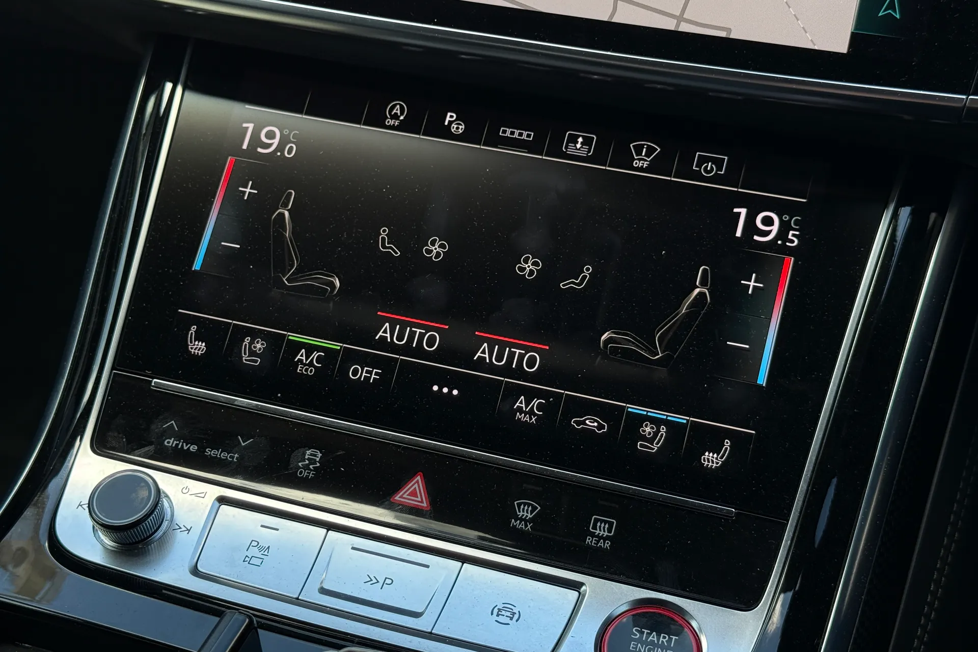 Audi A8 thumbnail image number 23