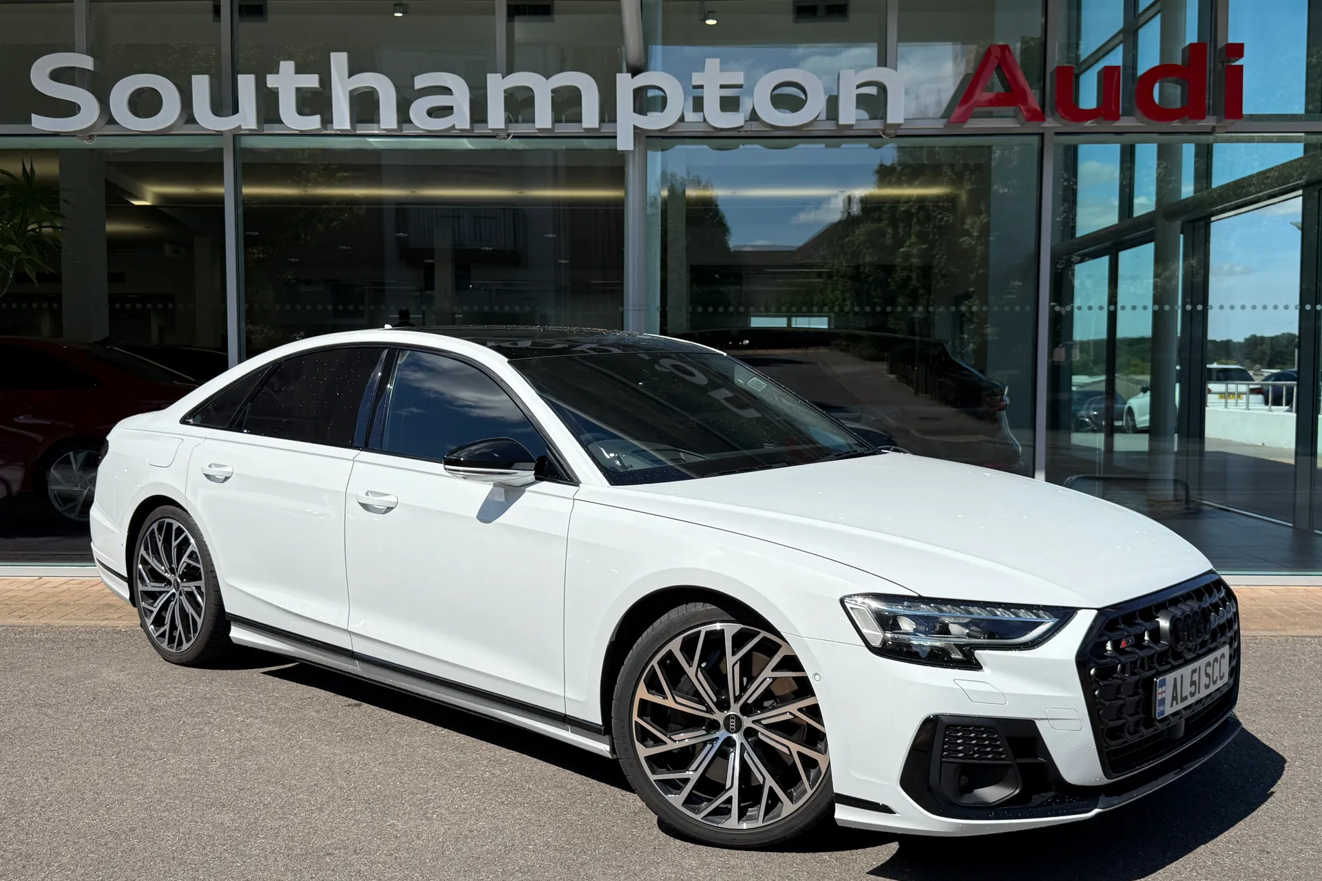 Audi A8 thumbnail image number 60
