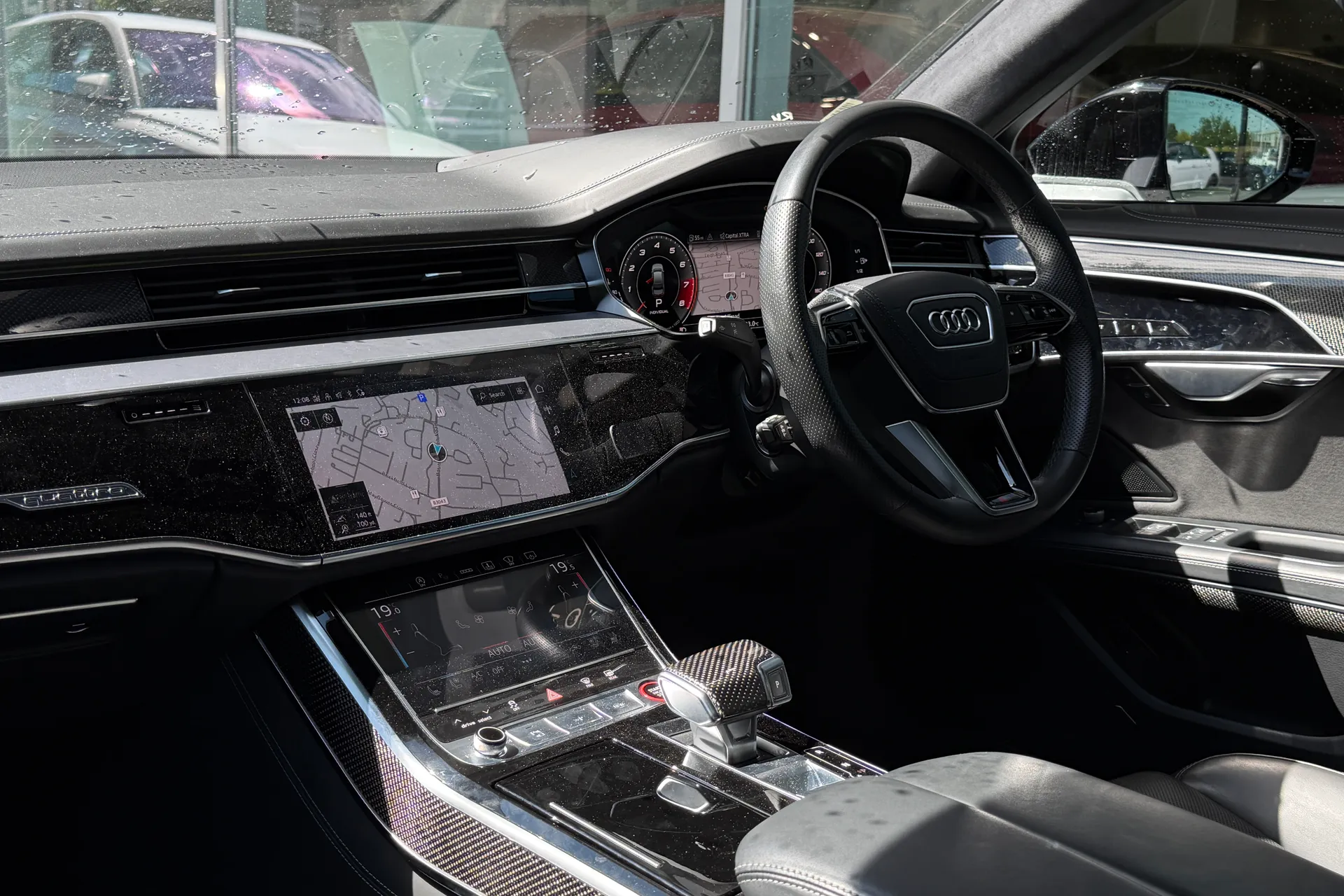 Audi A8 thumbnail image number 47
