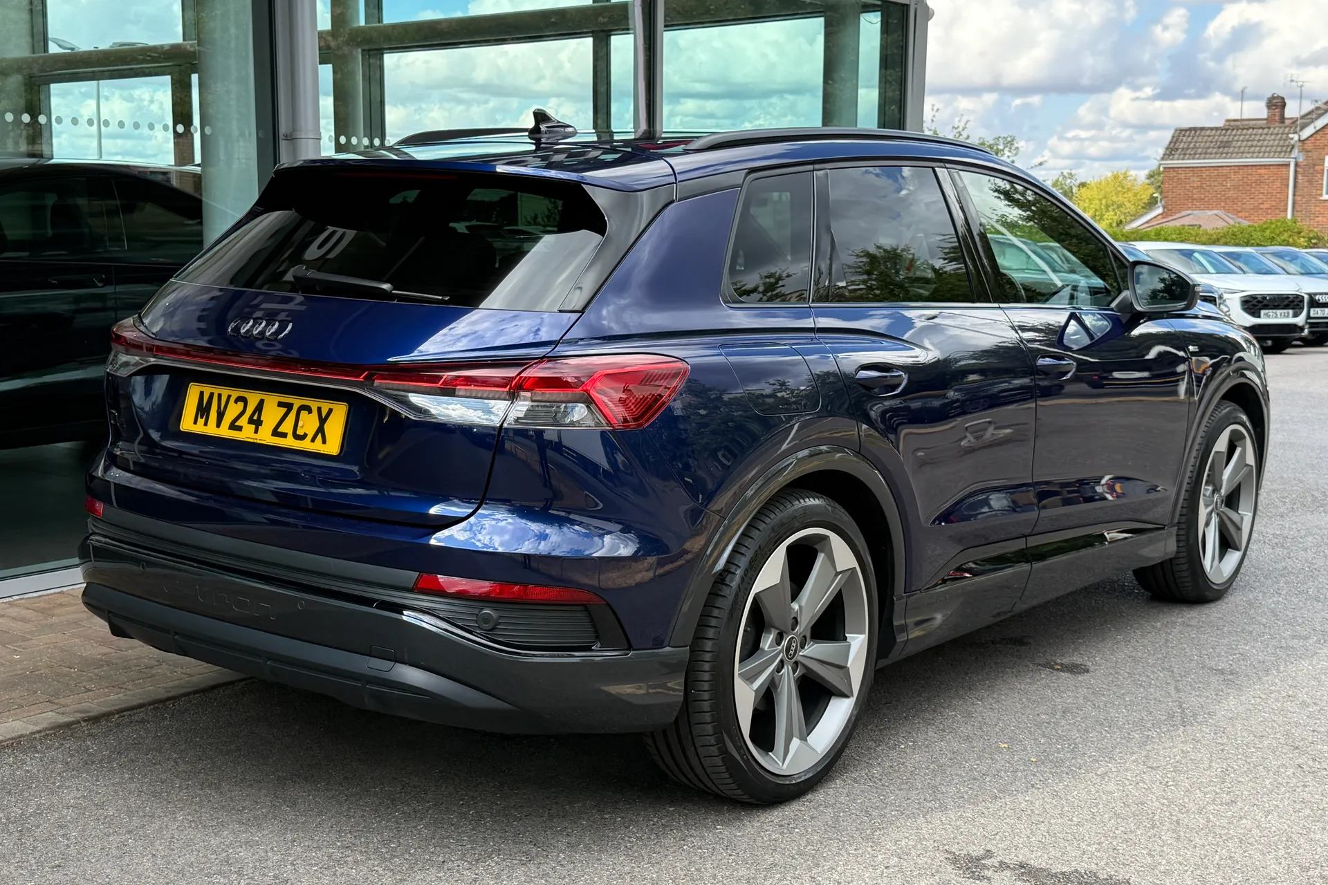 Audi Q4 thumbnail image number 52