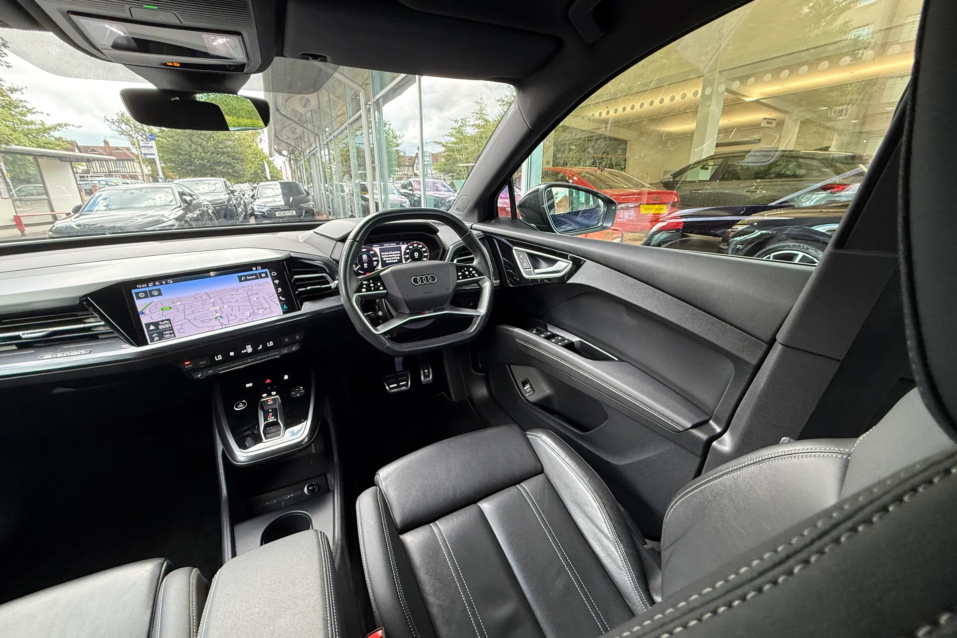 Audi Q4 thumbnail image number 40
